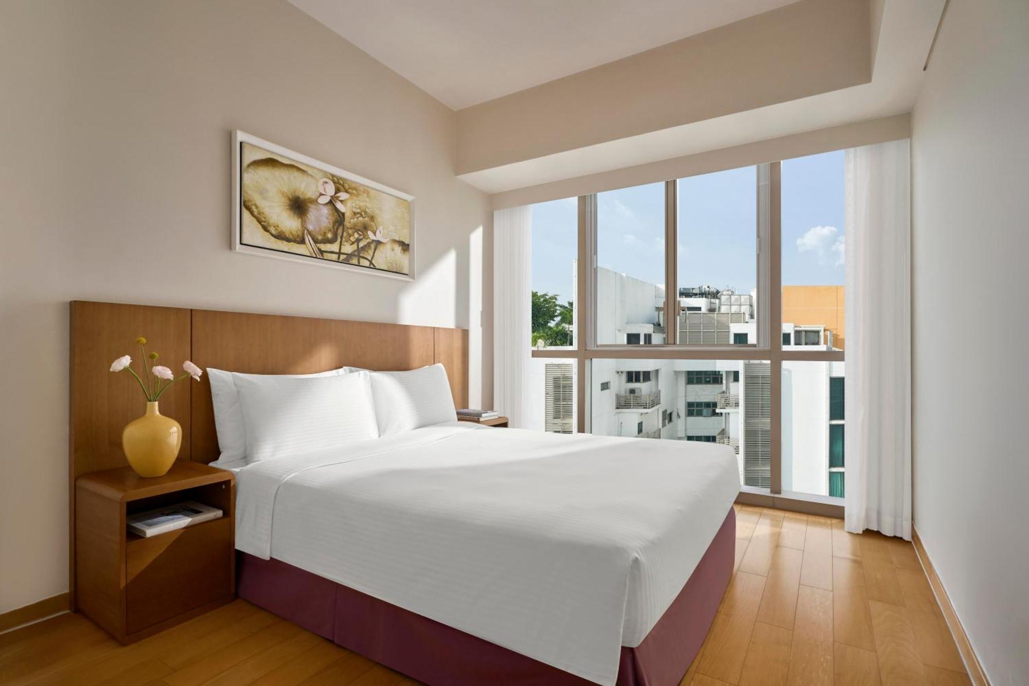 Somerset Vista Aparthotel