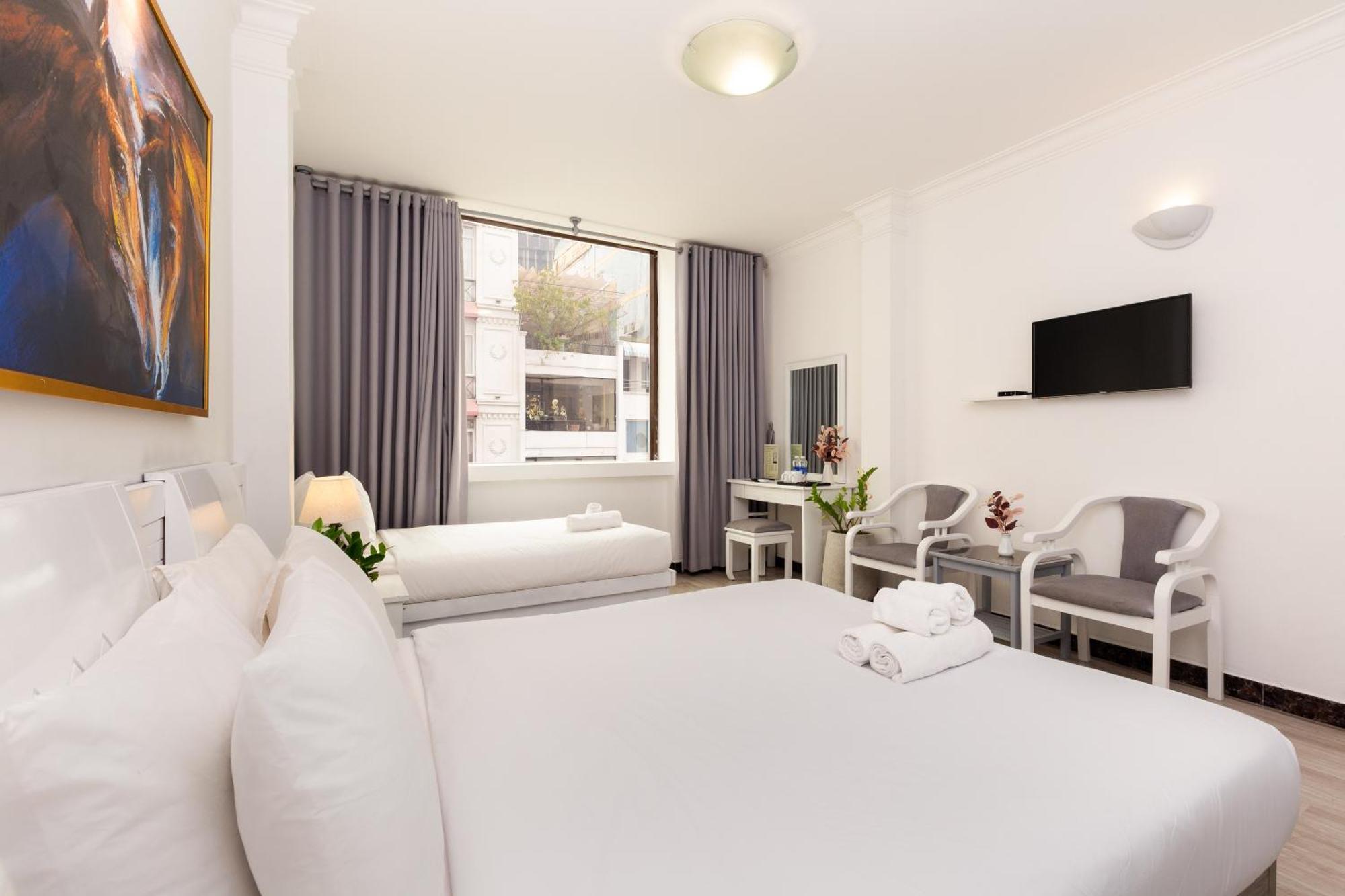 Premium Lux Saigon Hotel Ho Chi Minh City