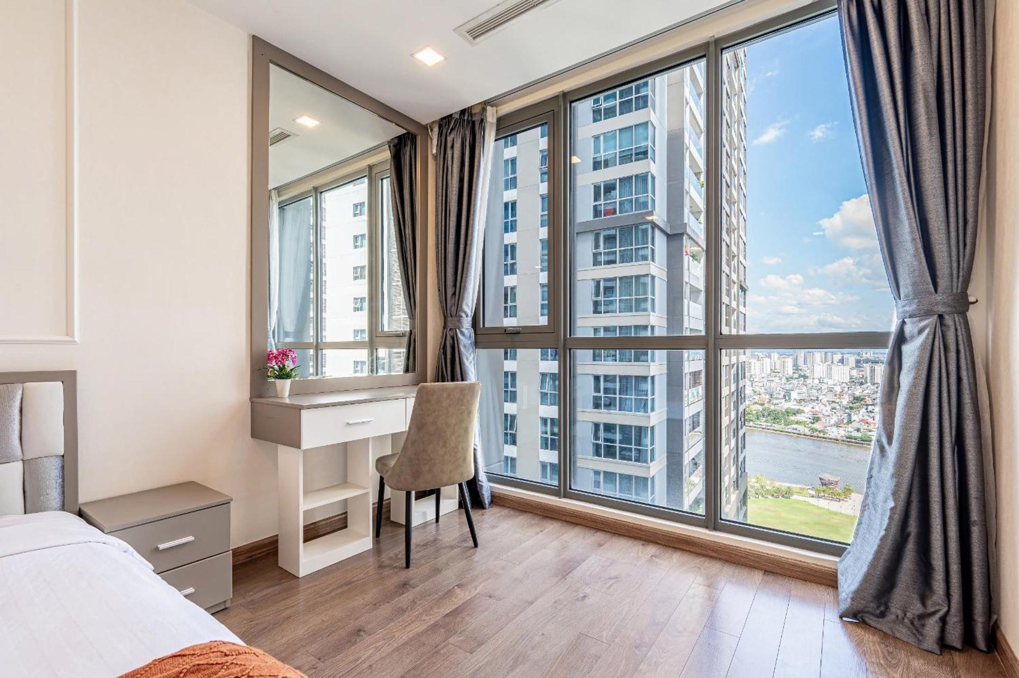 Apartment Bedrooms At Landmark - Vinhomes Ho Chi Minh City