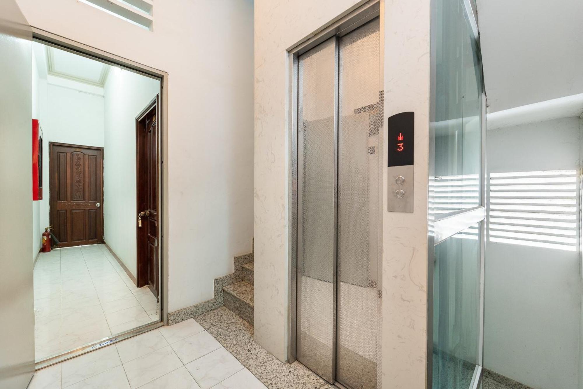 Hotel Collection O Madam Cuc 3*
