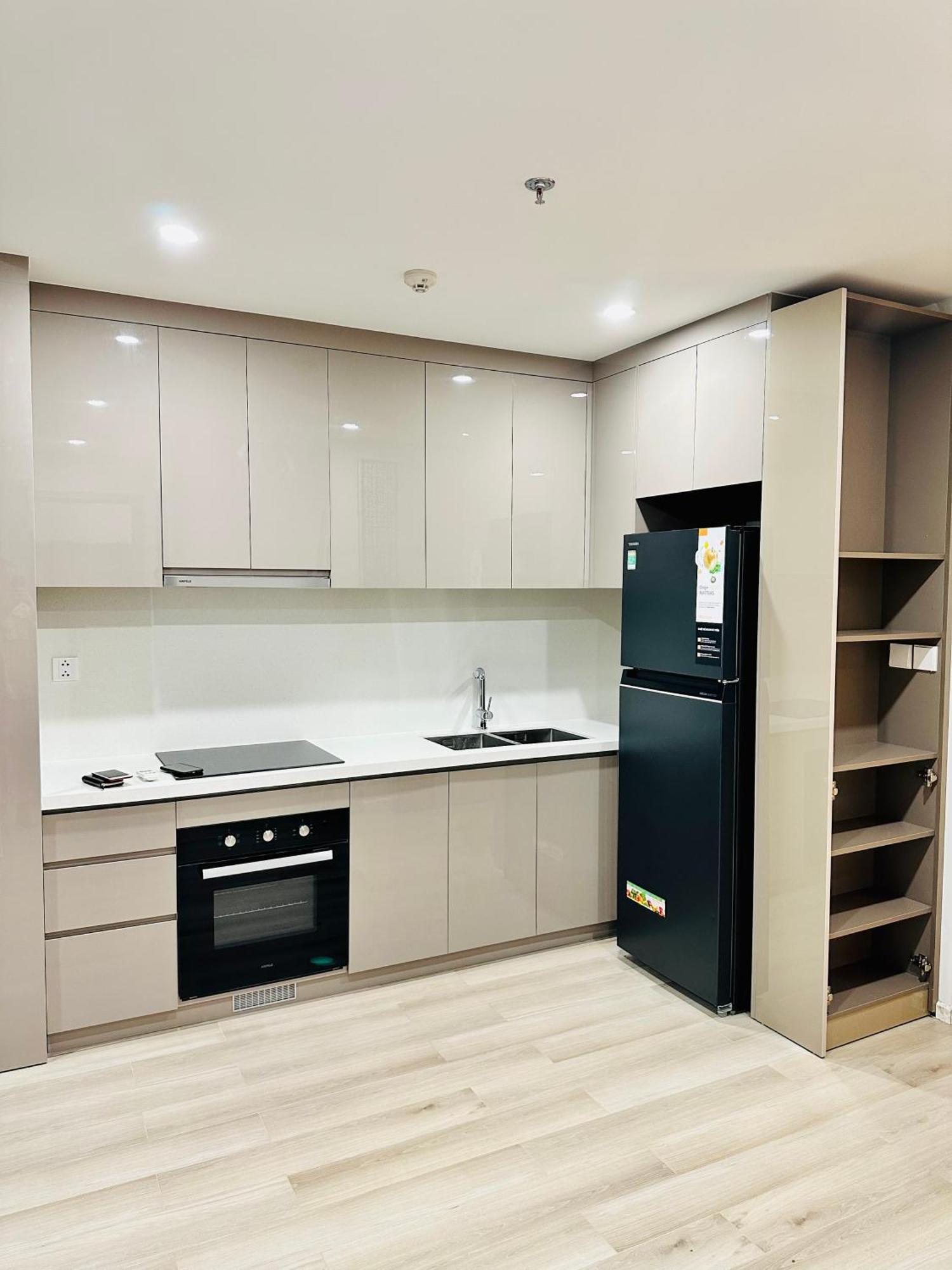 Masteri - Vinhome Grand Park - Helen Aparthotel