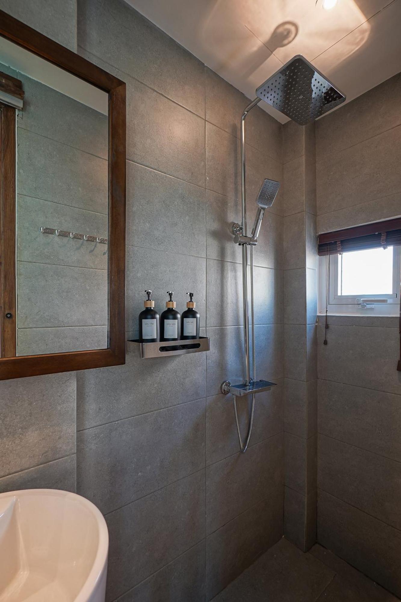 Nexus House Nguyen Binh Khiem - Near Saigon Zoo & Botanical Gardens Hotel