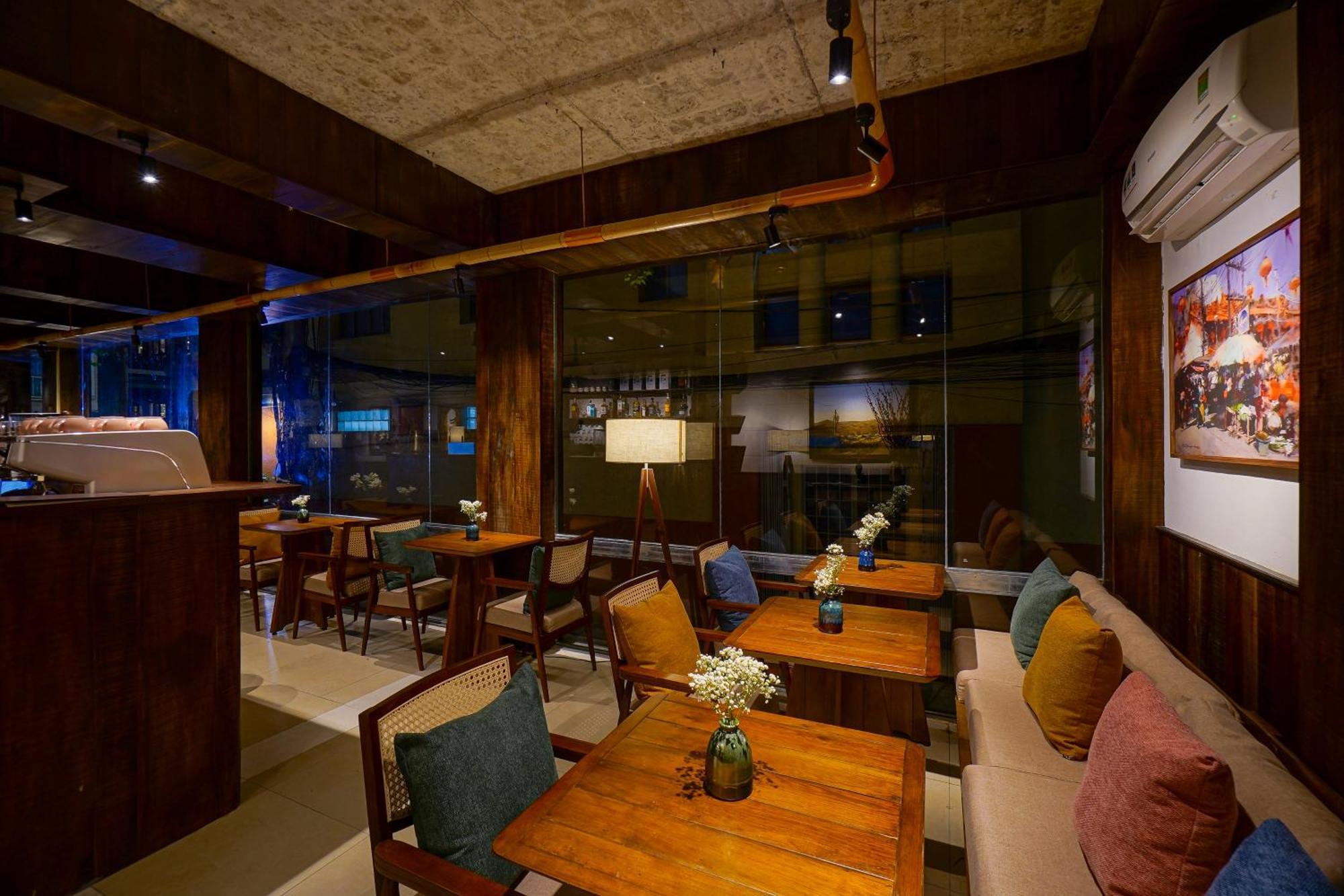 Hotel Nexus House Nguyen Binh Khiem - Near Saigon Zoo & Botanical Gardens 4*