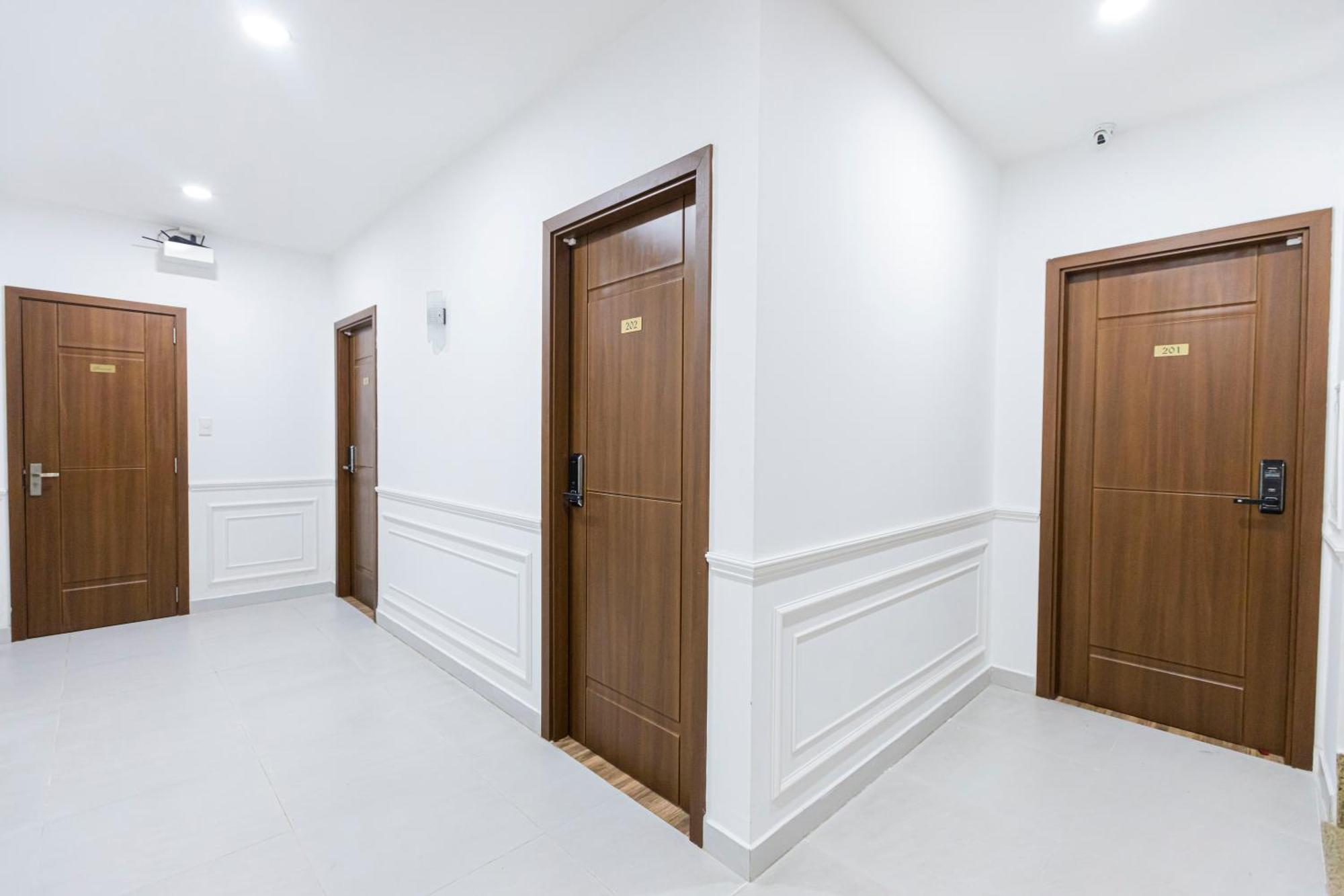 Hotel Phu Gia 99 Duong D1, Kdc Him Lam, Tan Hung, Quan7 Bandar Ho Chi Minh
