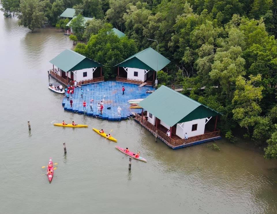 Lodge Diem Du Lich Sinh Thai Dan Xay Ho Chi Minh City