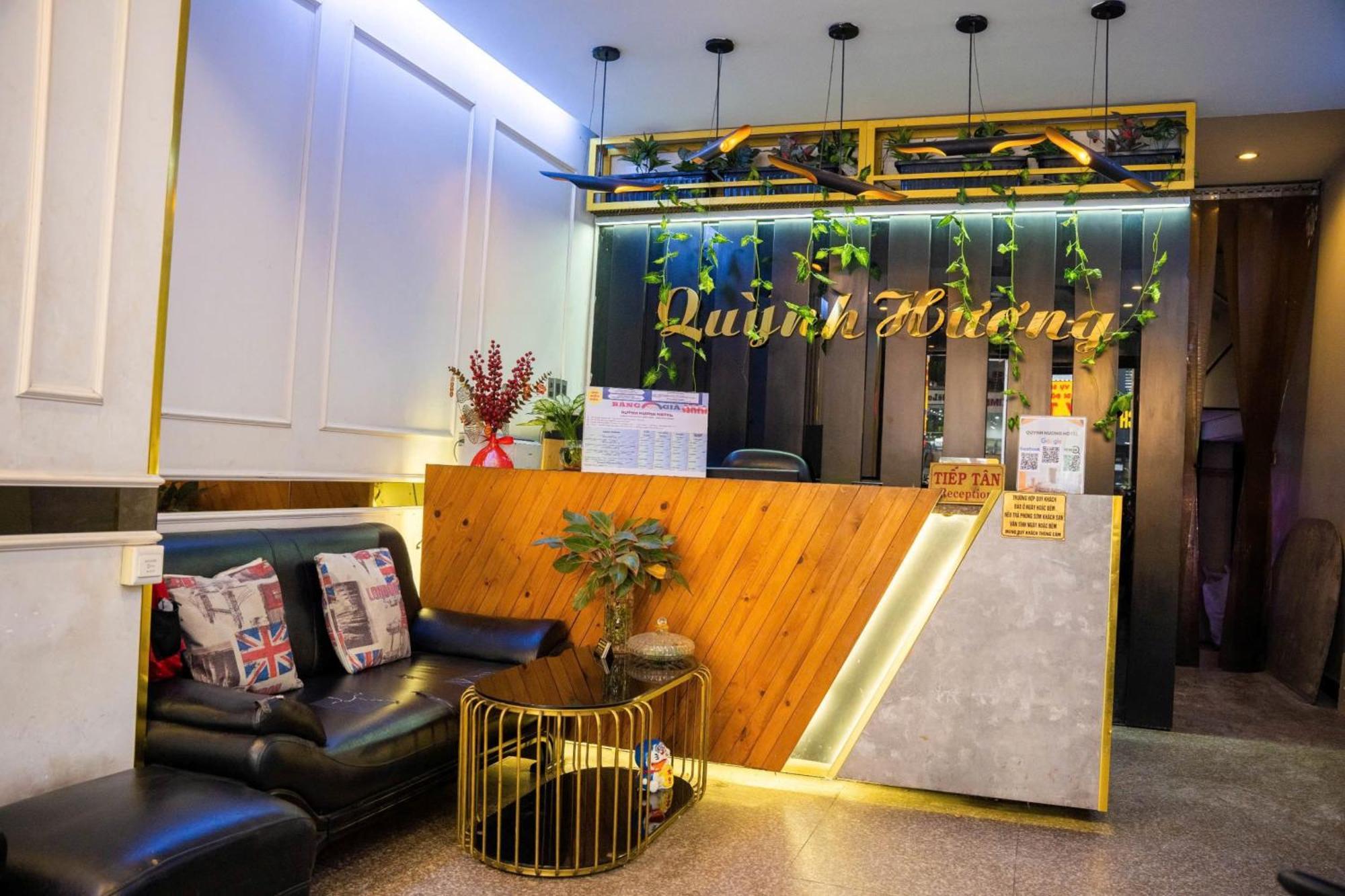 Hotel Quynh Huong Phu Nhuan *