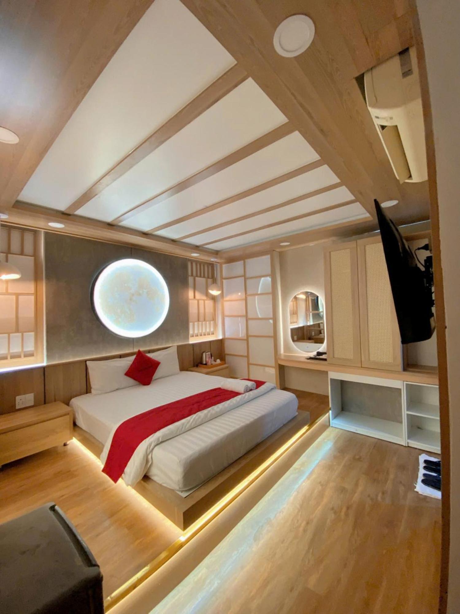 Quynh Huong Phu Nhuan Hotel Ho Chi Minh City