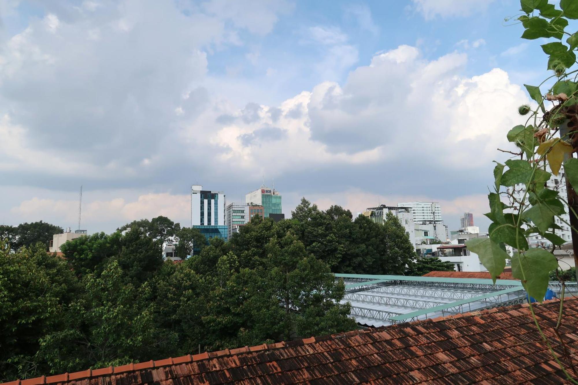 Homestay Huong's *