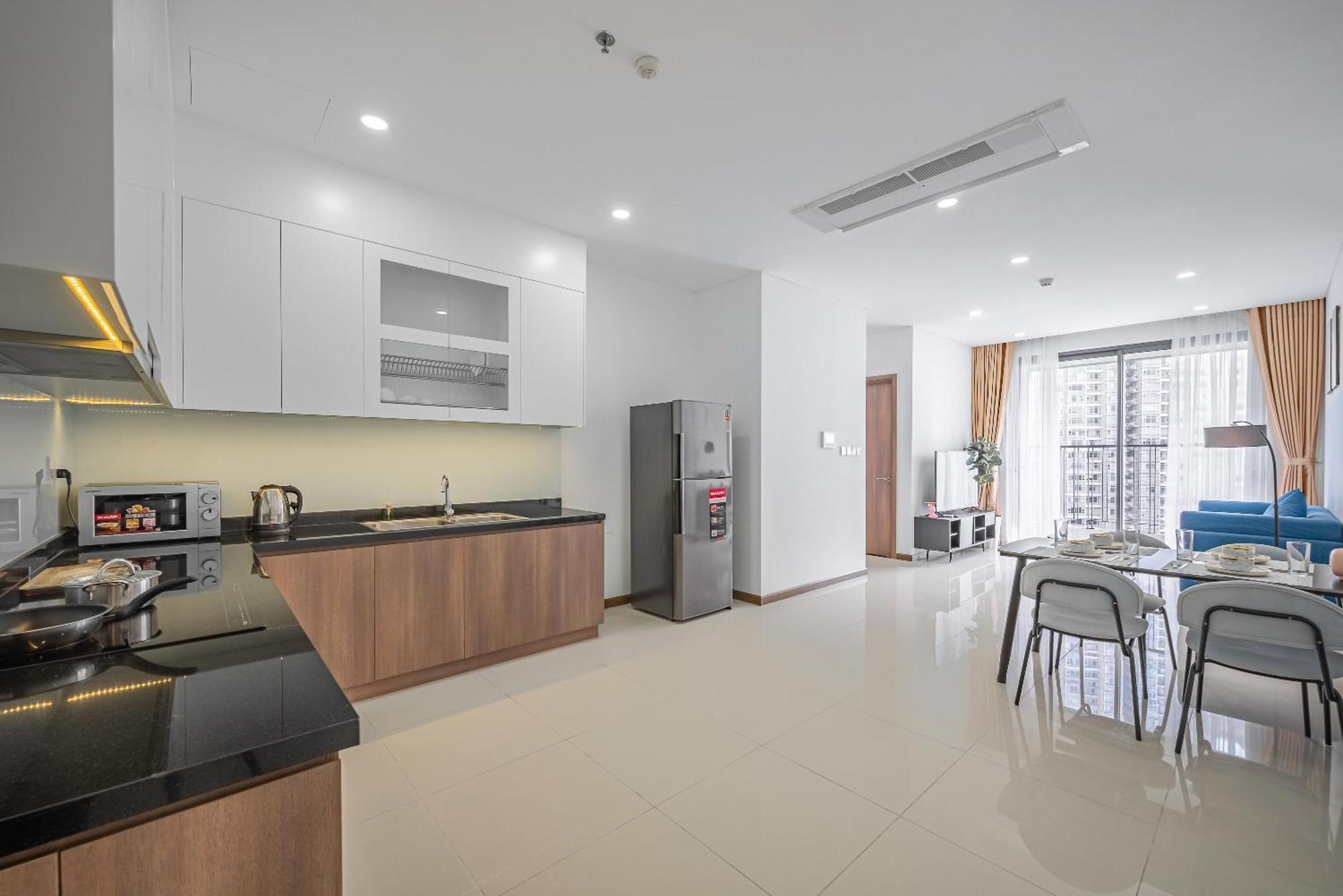 Opal Tower Saigon Pearl *
