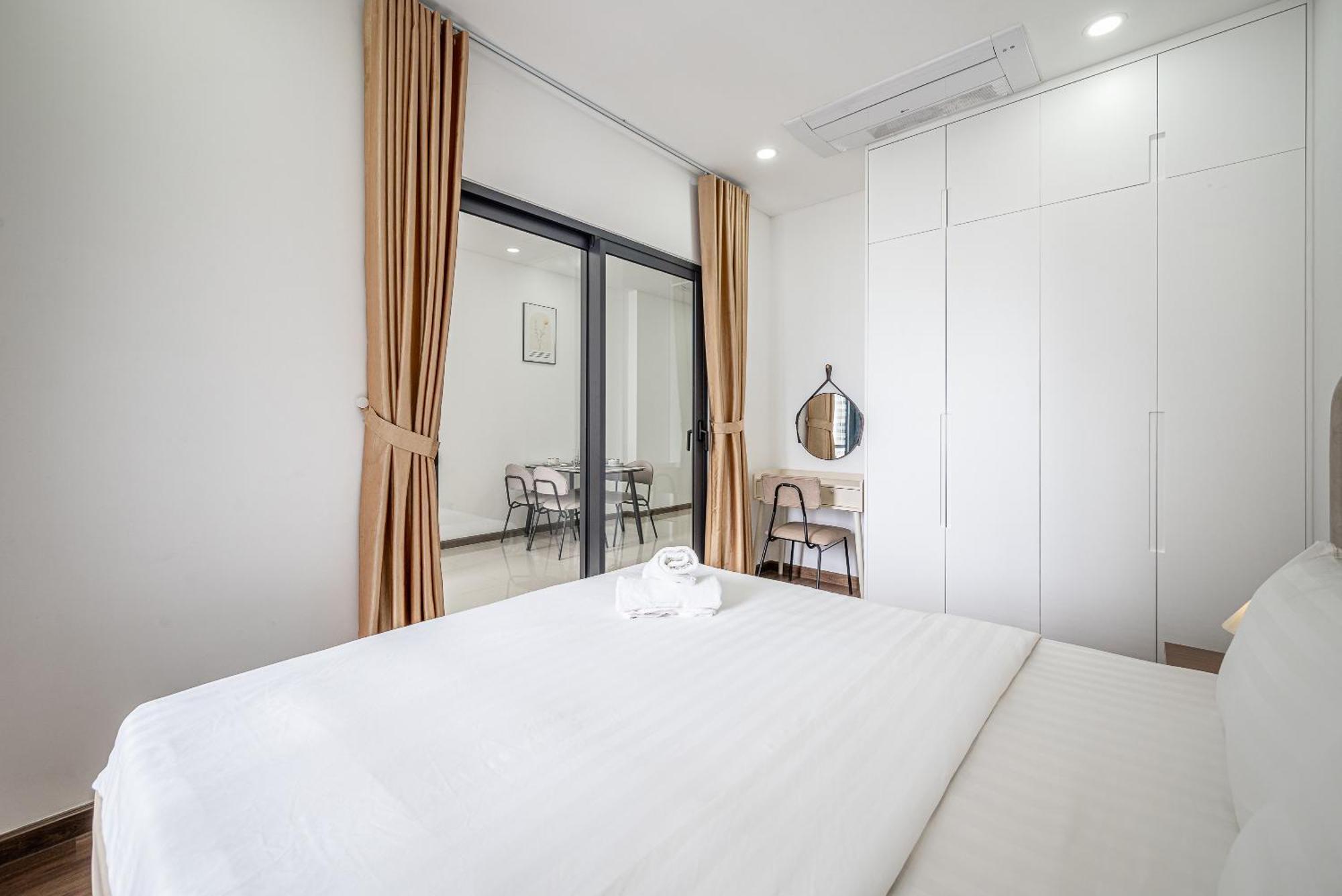 Opal Tower Saigon Pearl Apartment