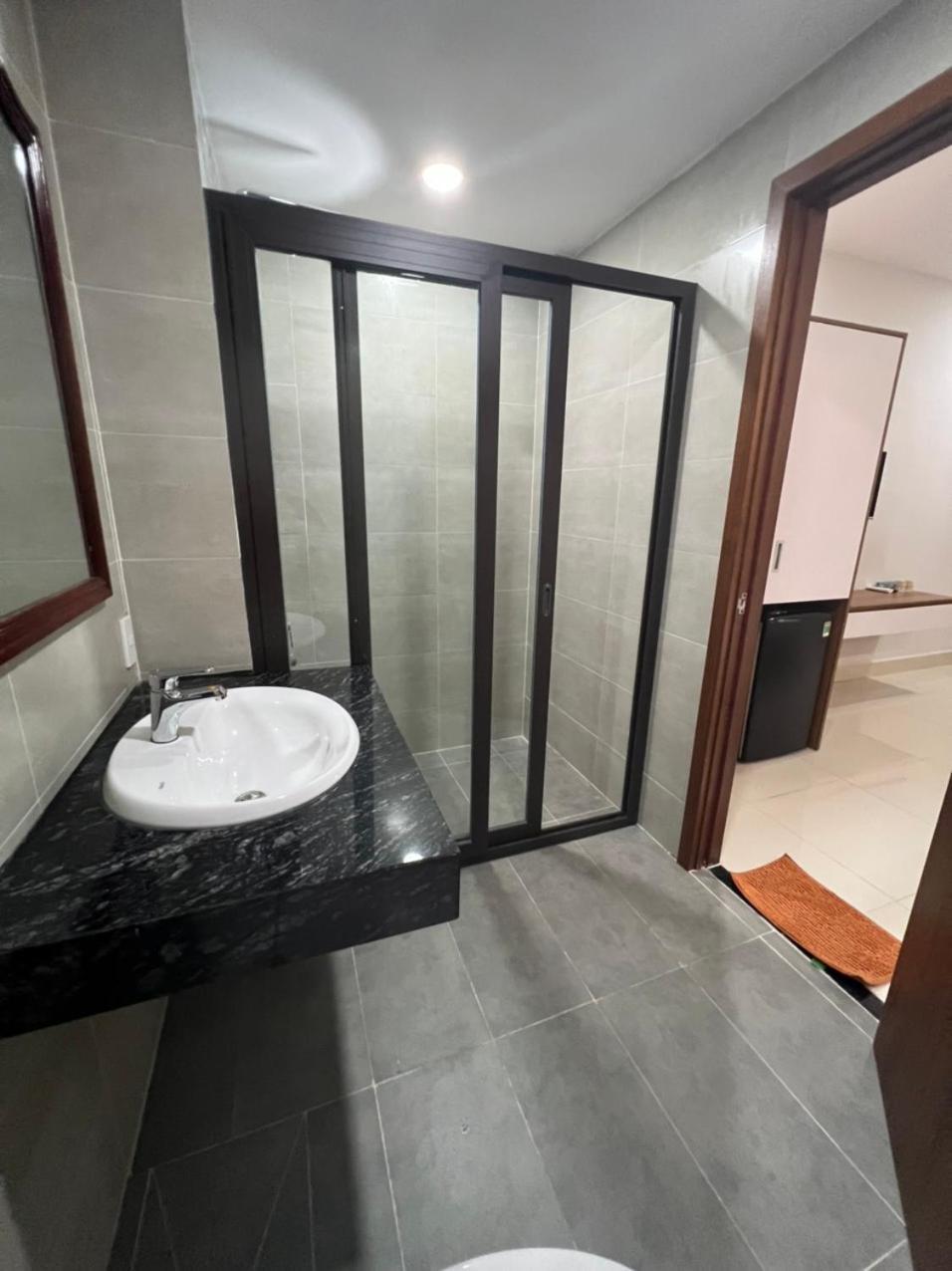 Hanh Trang 2* Ho Chi Minh City