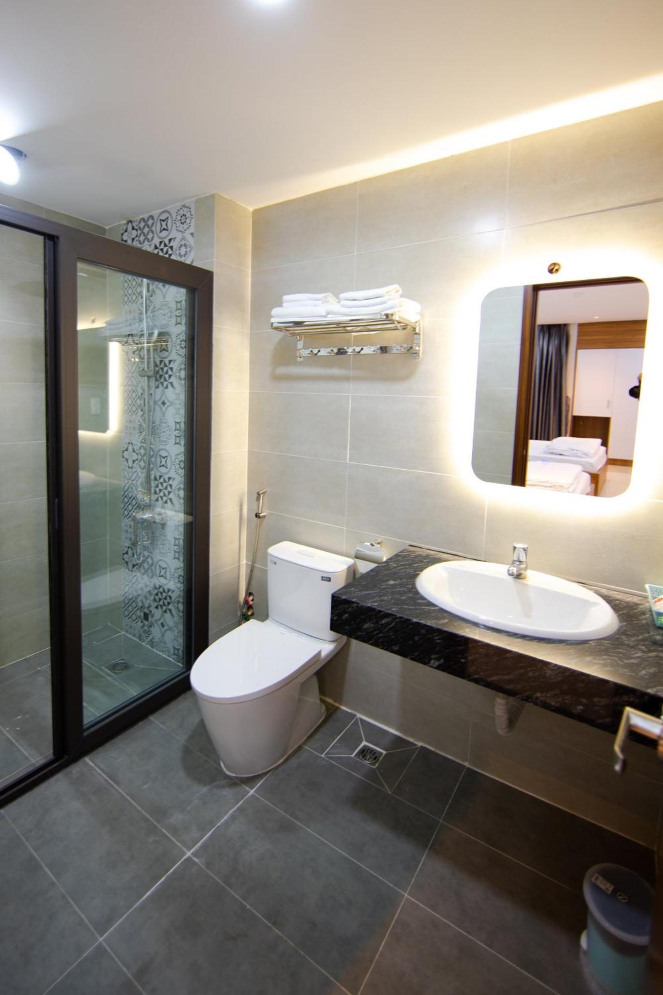 Hanh Trang Hotel