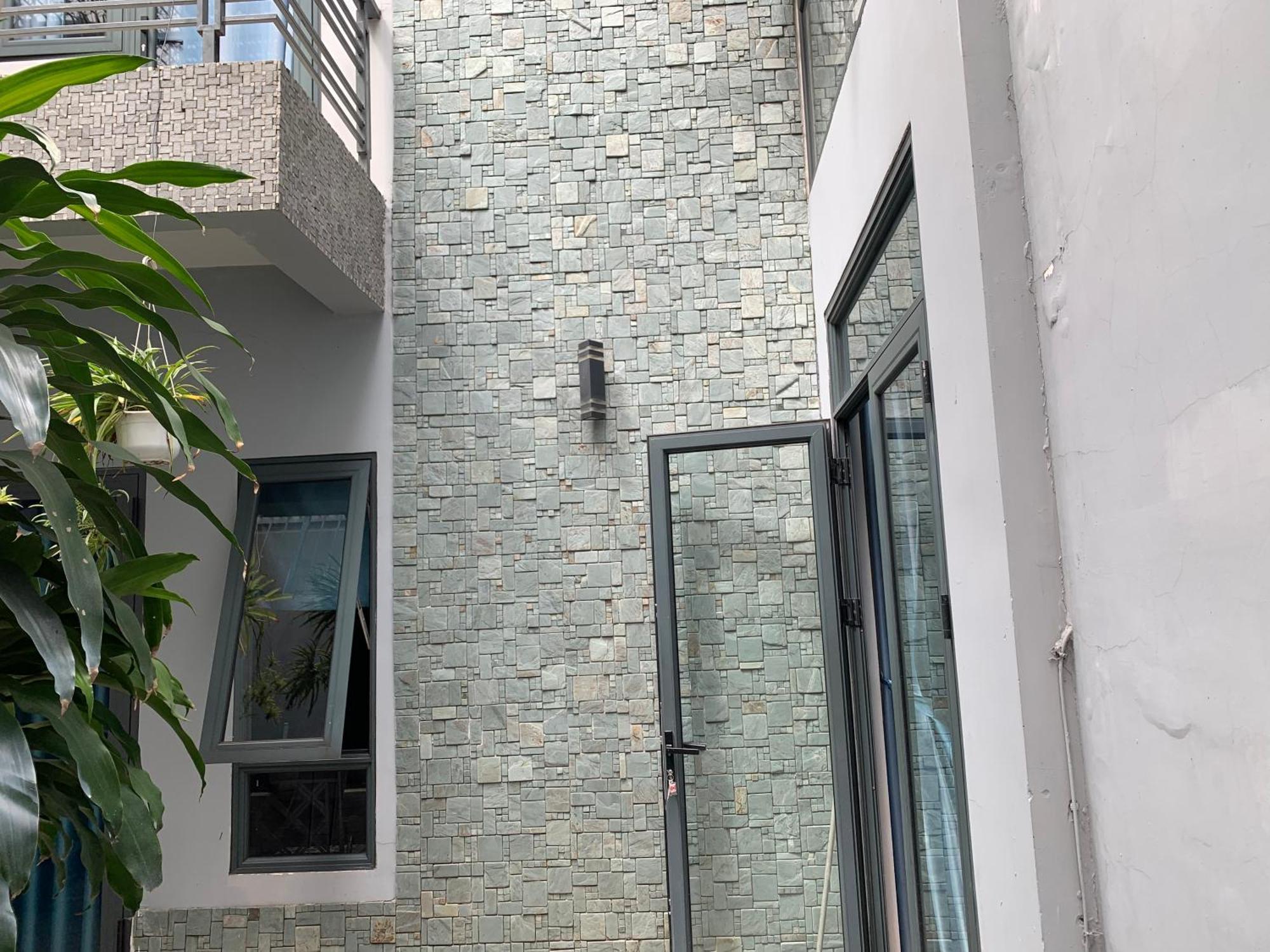 Tutaco Double With King Bed & Bath Ho Chi Minh City