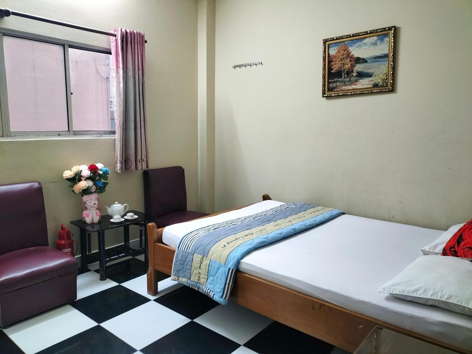 Hotel Khach San Hong Dao *
