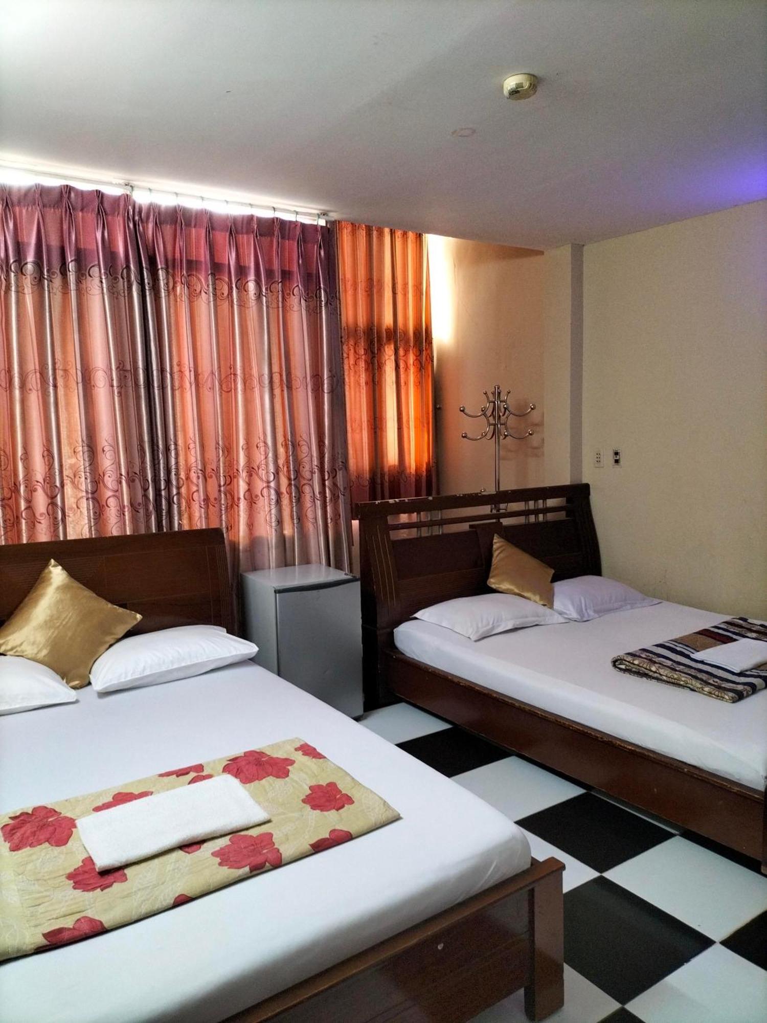 Khach San Hong Dao Hotel