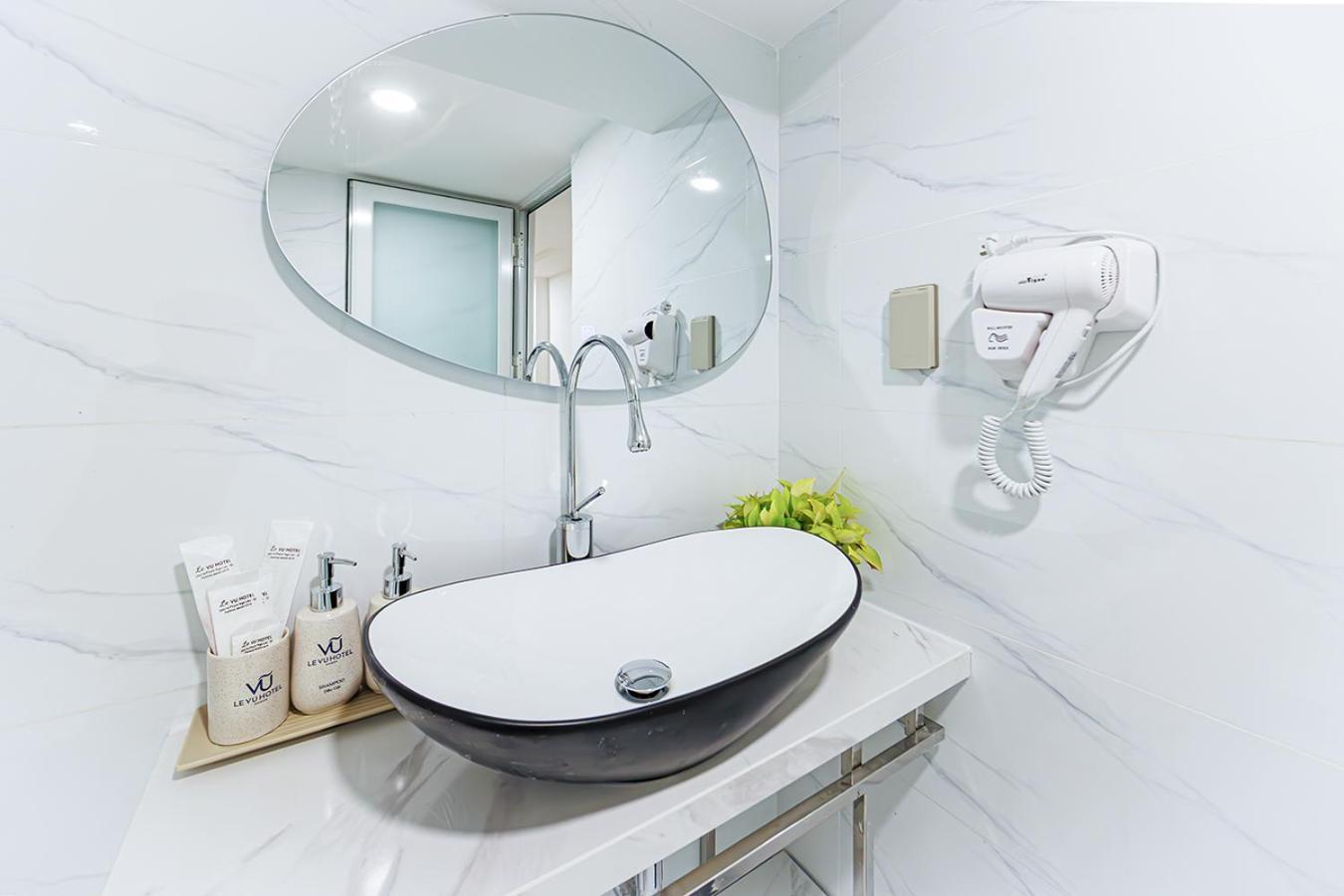 Le Vu Hotel Ho Chi Minh City