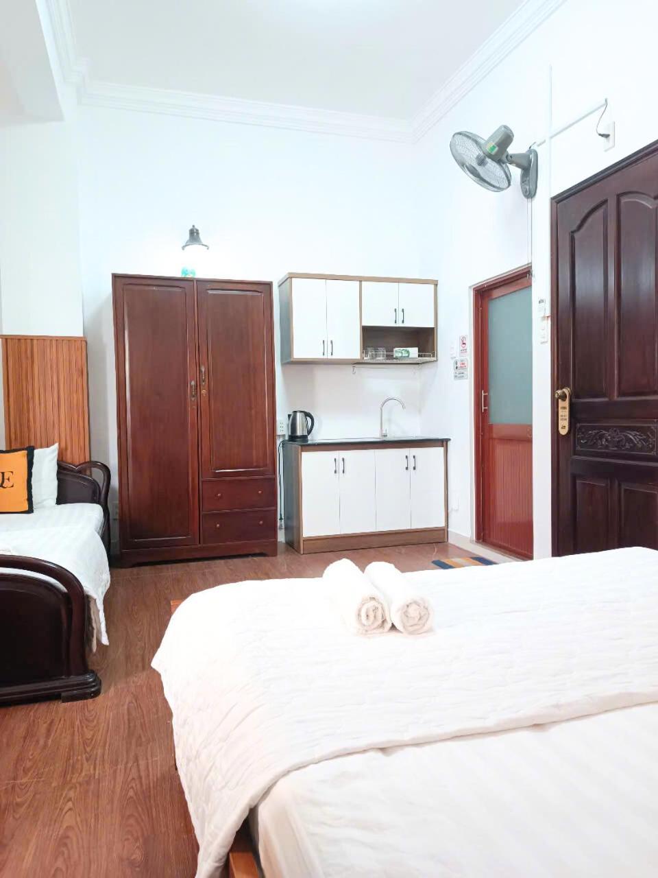 A&e Guest house *