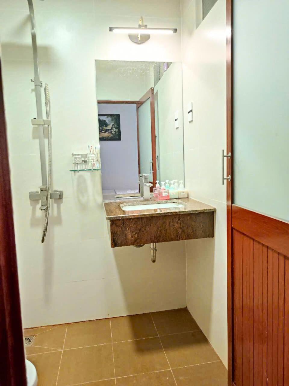 A&e Guest house