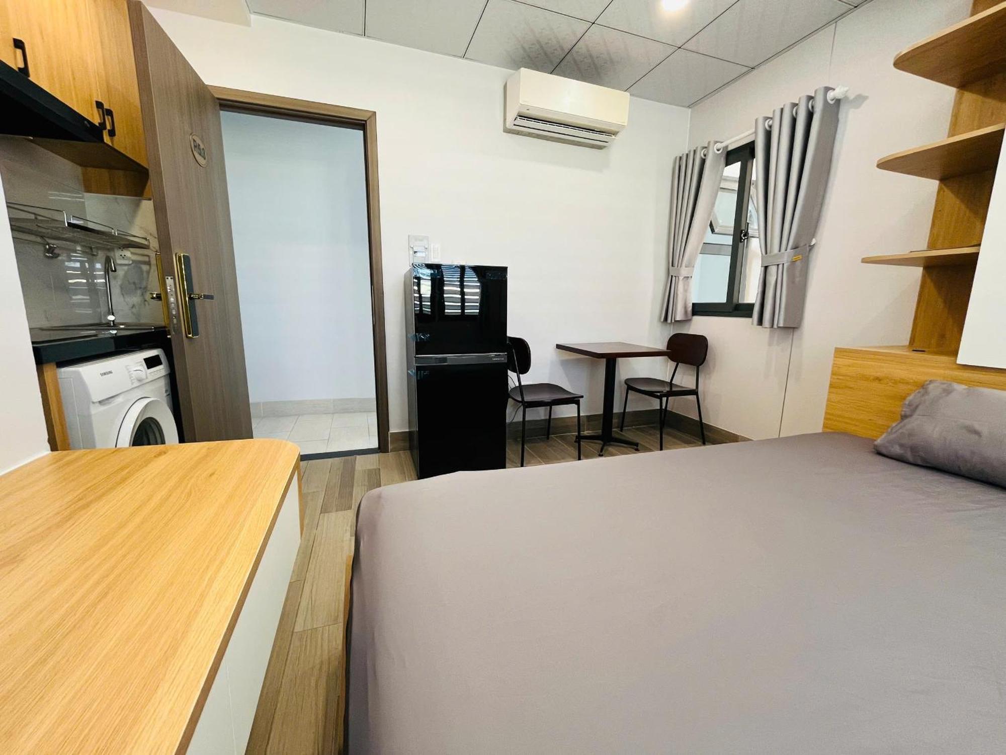 Happy Aparment Apartment