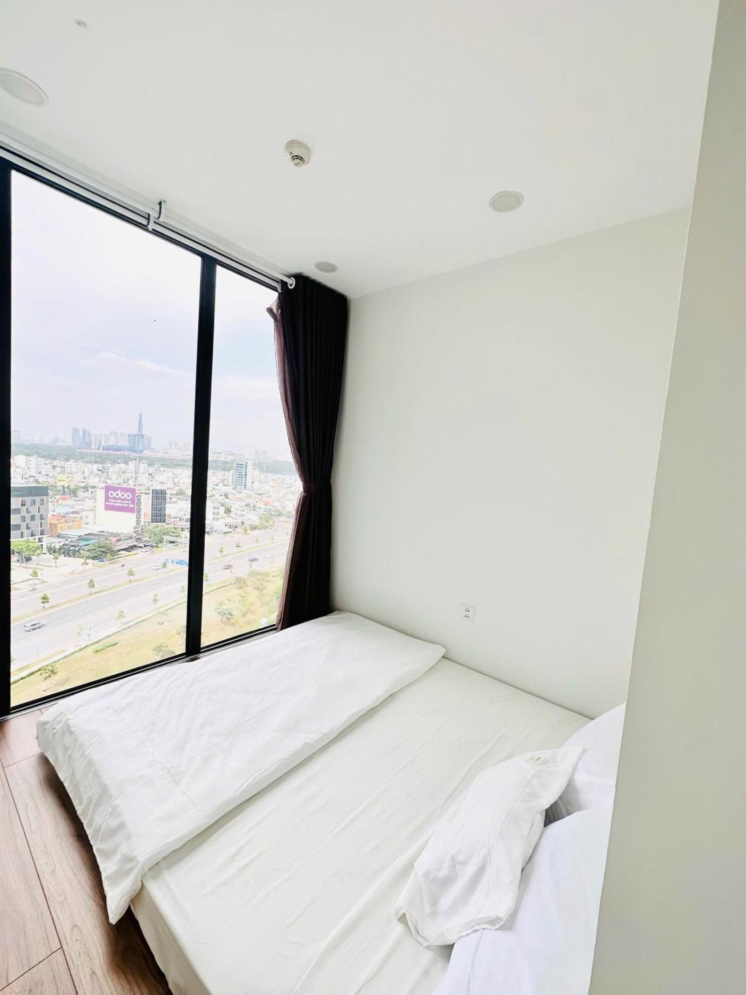 Nali 1 Ecogreen Saigon Apartment *