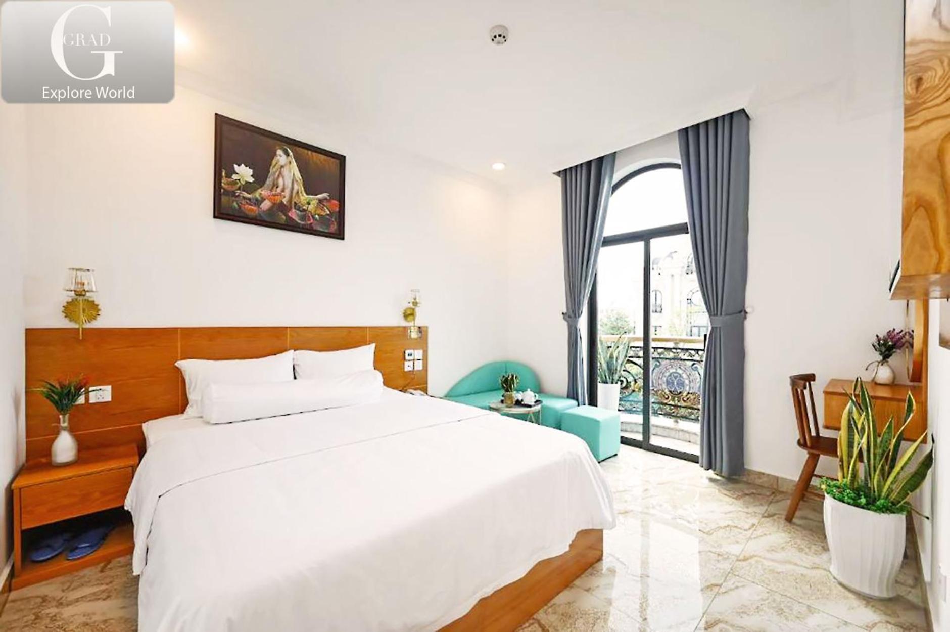 Hotel Grad Ly Ly 2