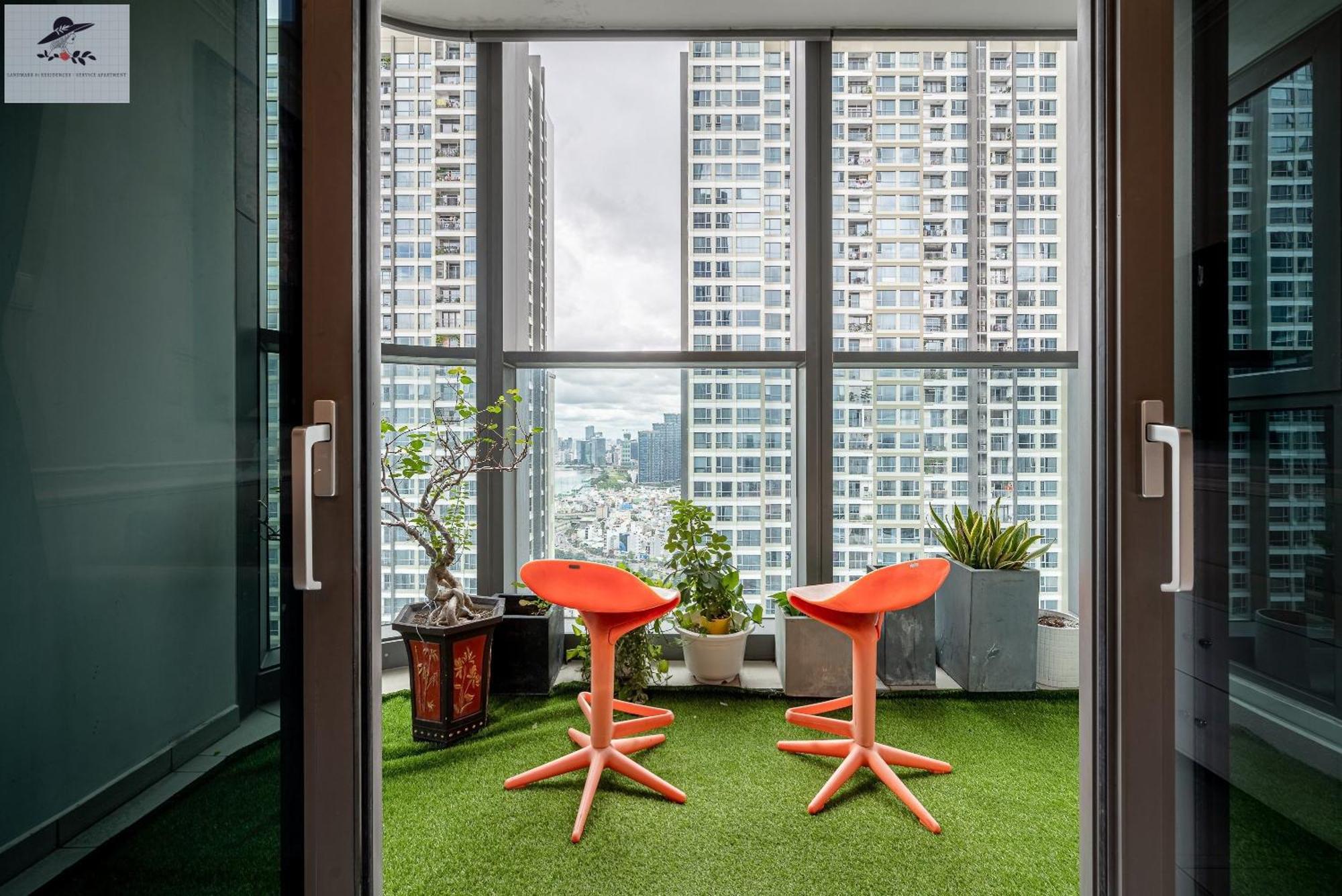 Pangsapuri Landmark 81 Residences - Service Apartment
