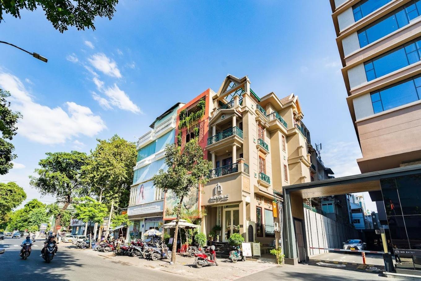 Nguyen Le & Coffee Apartment