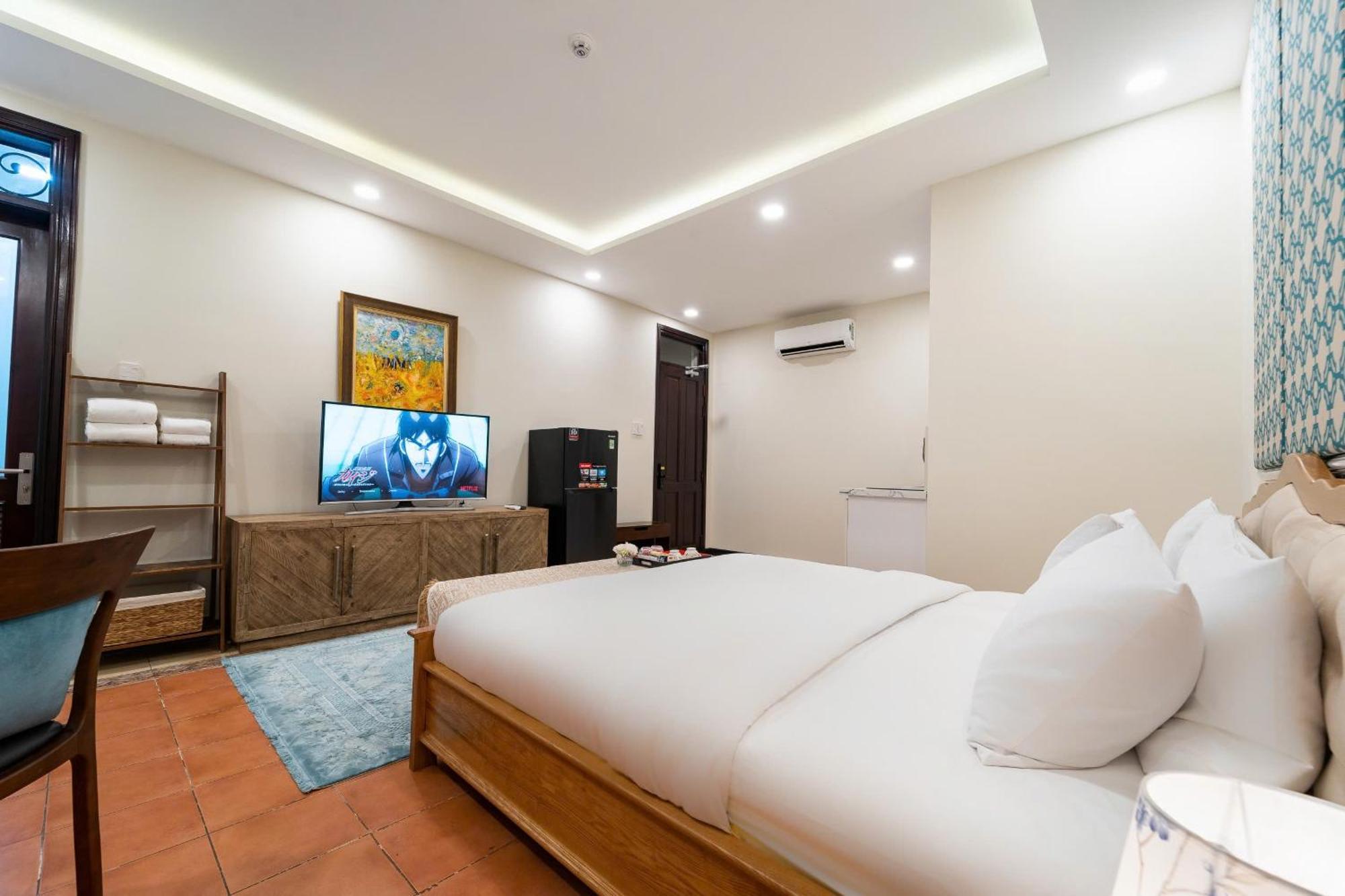 Nguyen Le & Coffee Apartment