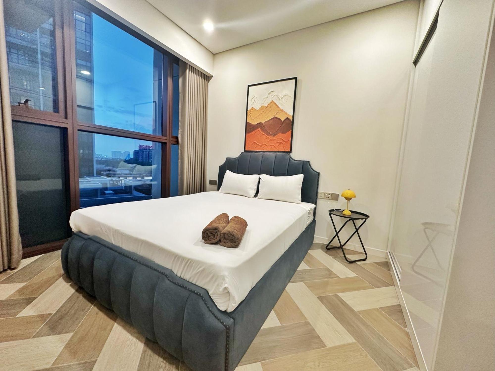 Apartment The Metropole Complex Opera-galleria-crest Ho Chi Minh City