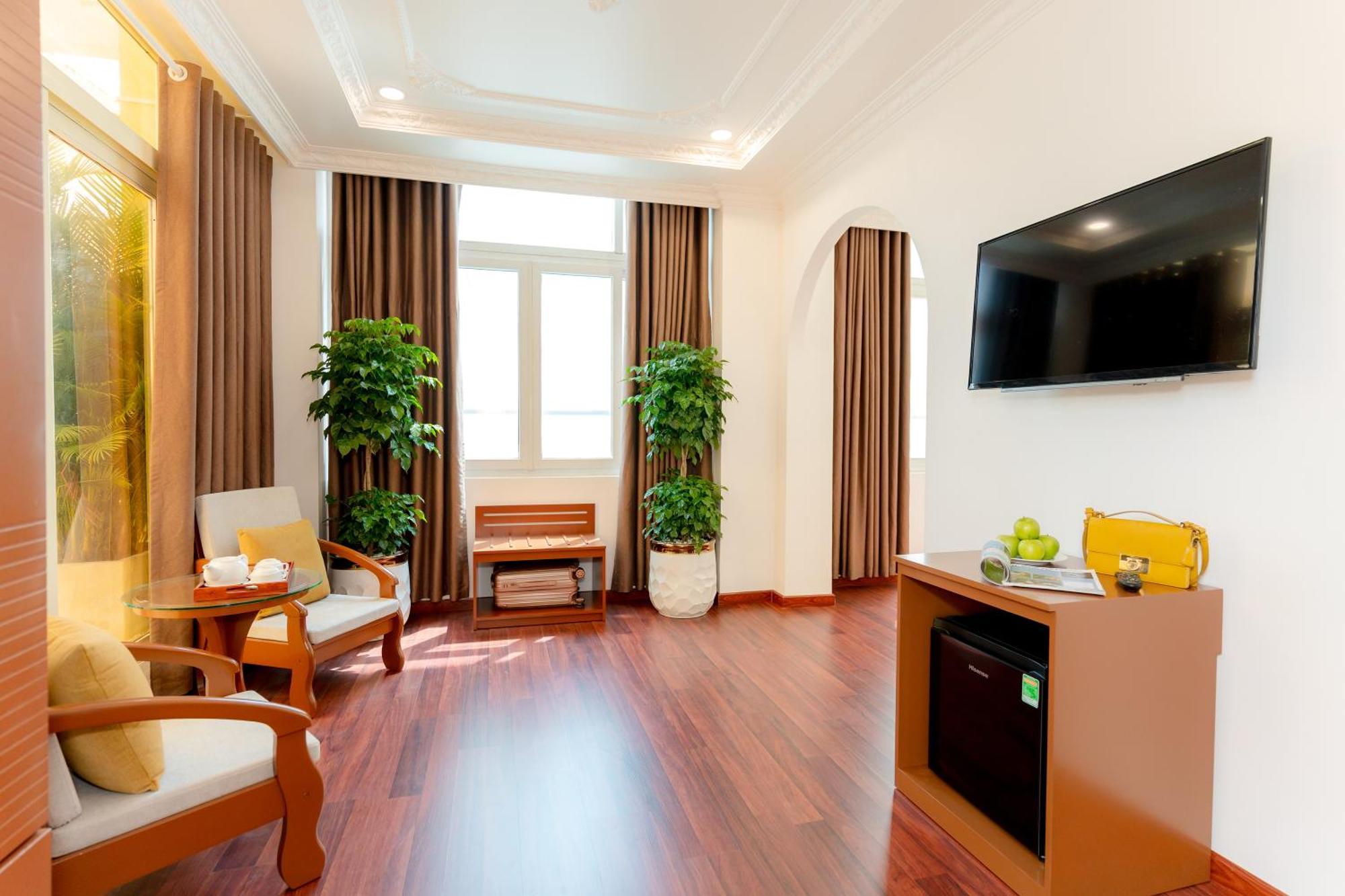 Hotel Dahlialand Saigon - Trung Tam Quan 1 Cho Ben Thanh