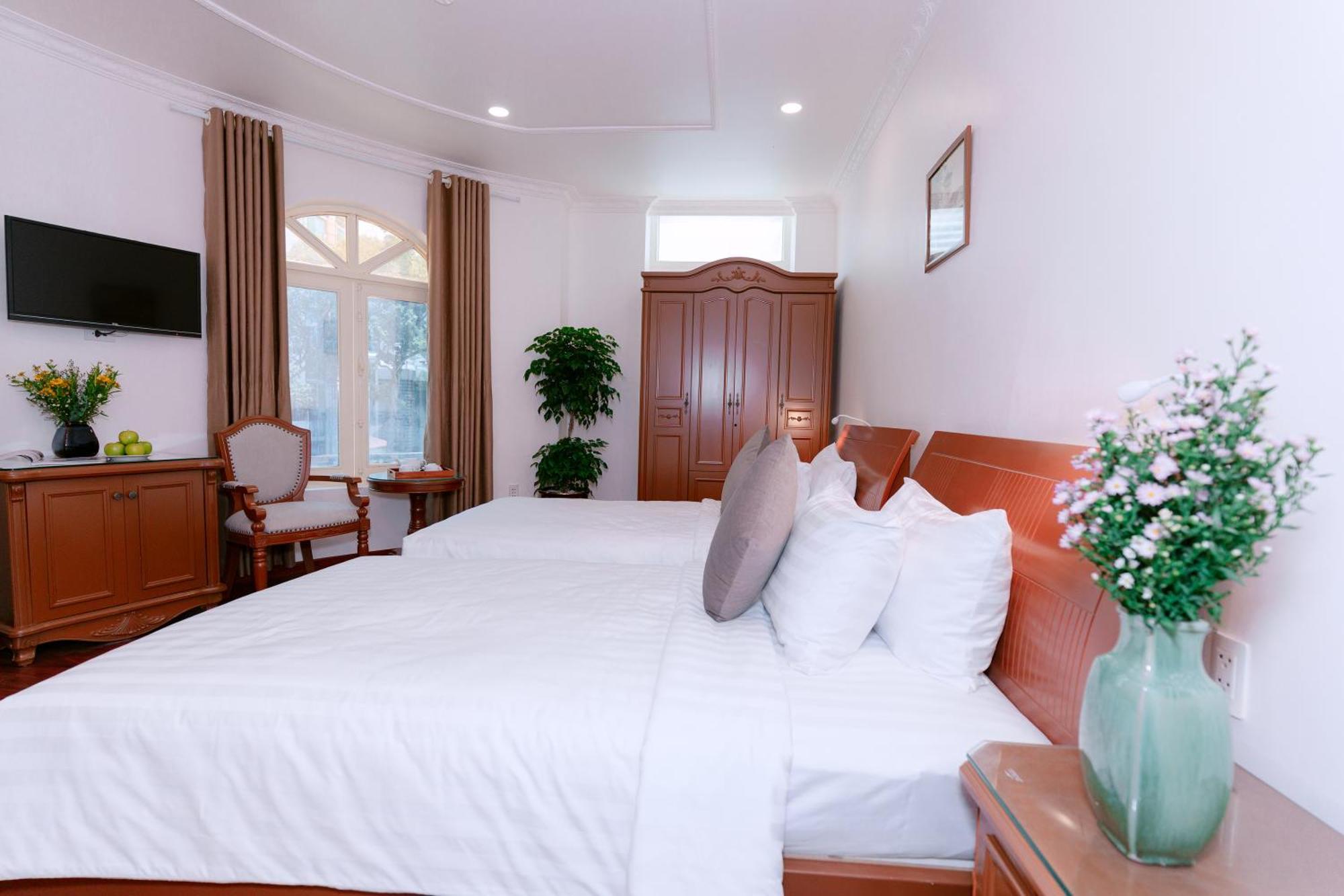 Dahlialand Saigon - Trung Tam Quan 1 Cho Ben Thanh Hotel 4*