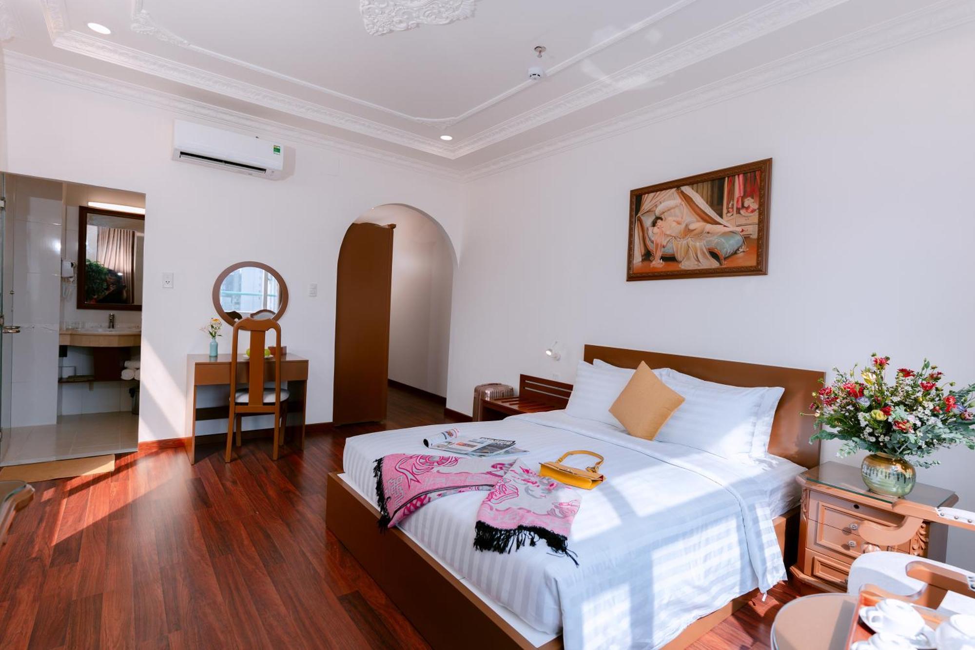 Dahlialand Saigon - Trung Tam Quan 1 Cho Ben Thanh Hotel 4*