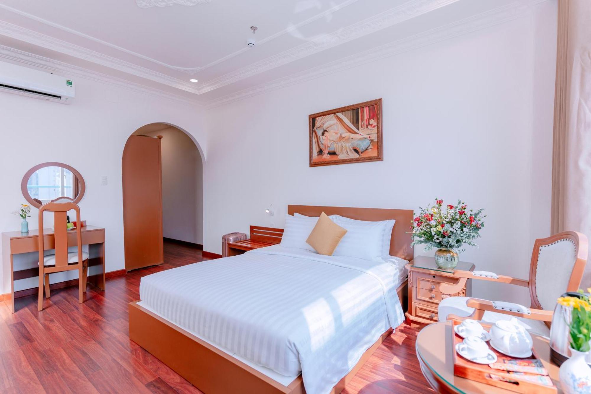 Hotel Dahlialand Saigon - Trung Tam Quan 1 Cho Ben Thanh 4*