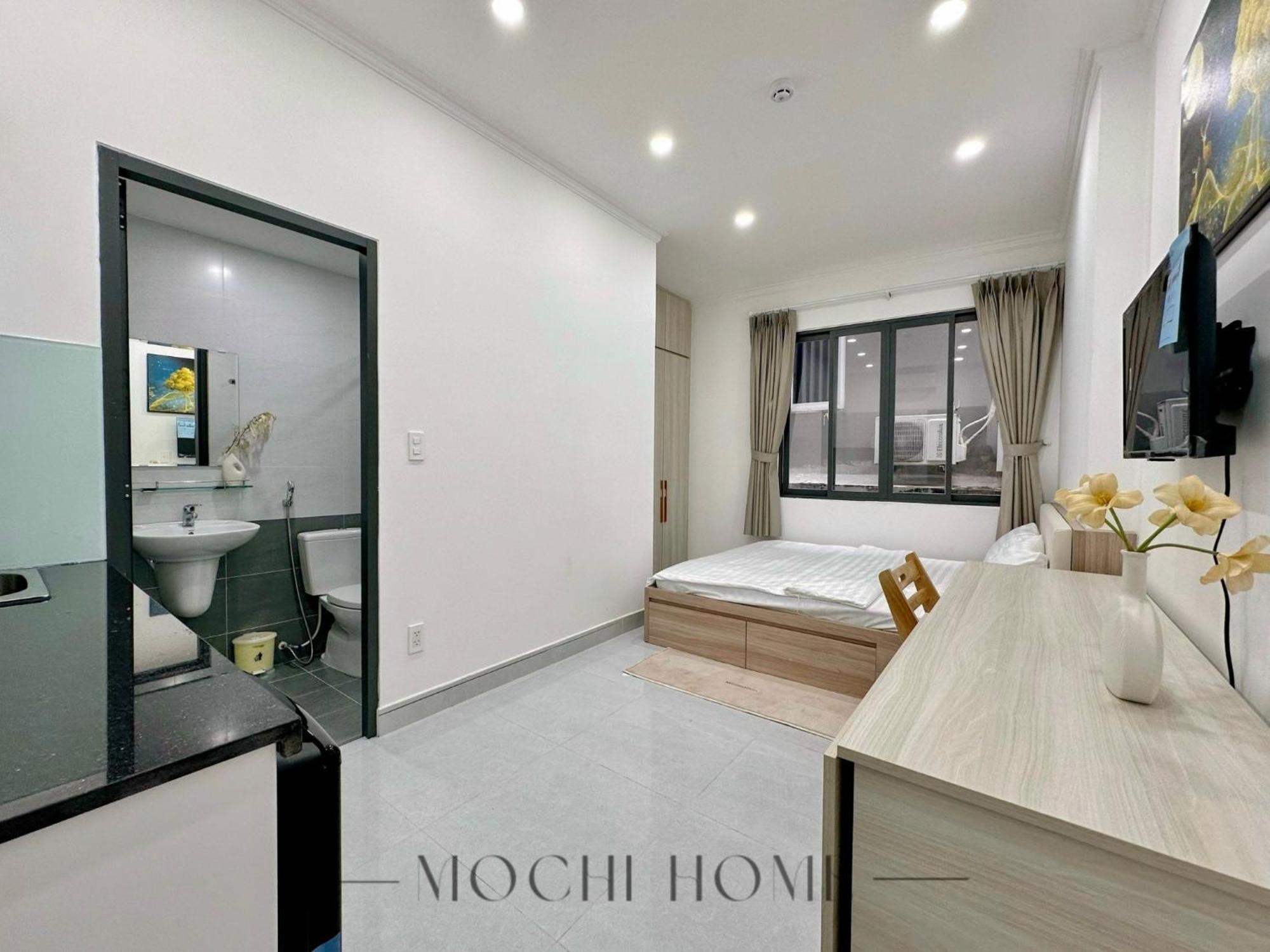 Damara - 102 Nguyen Ngoc Phuong Apartment *