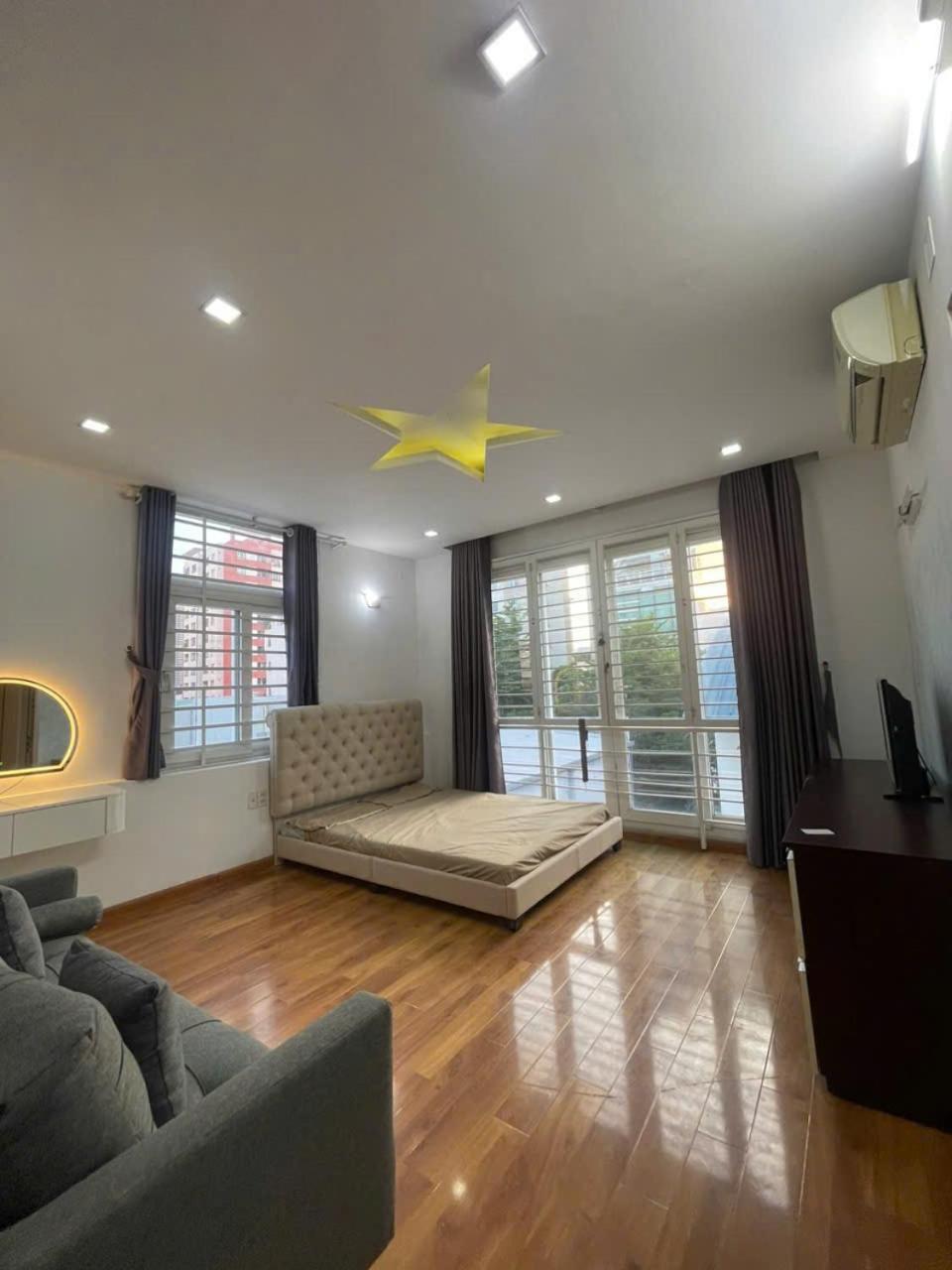 Tan Cang Luxury *