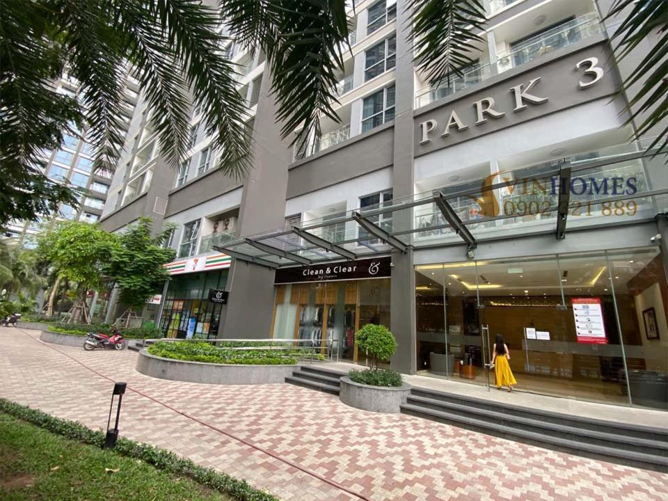 Vinhomes Park *