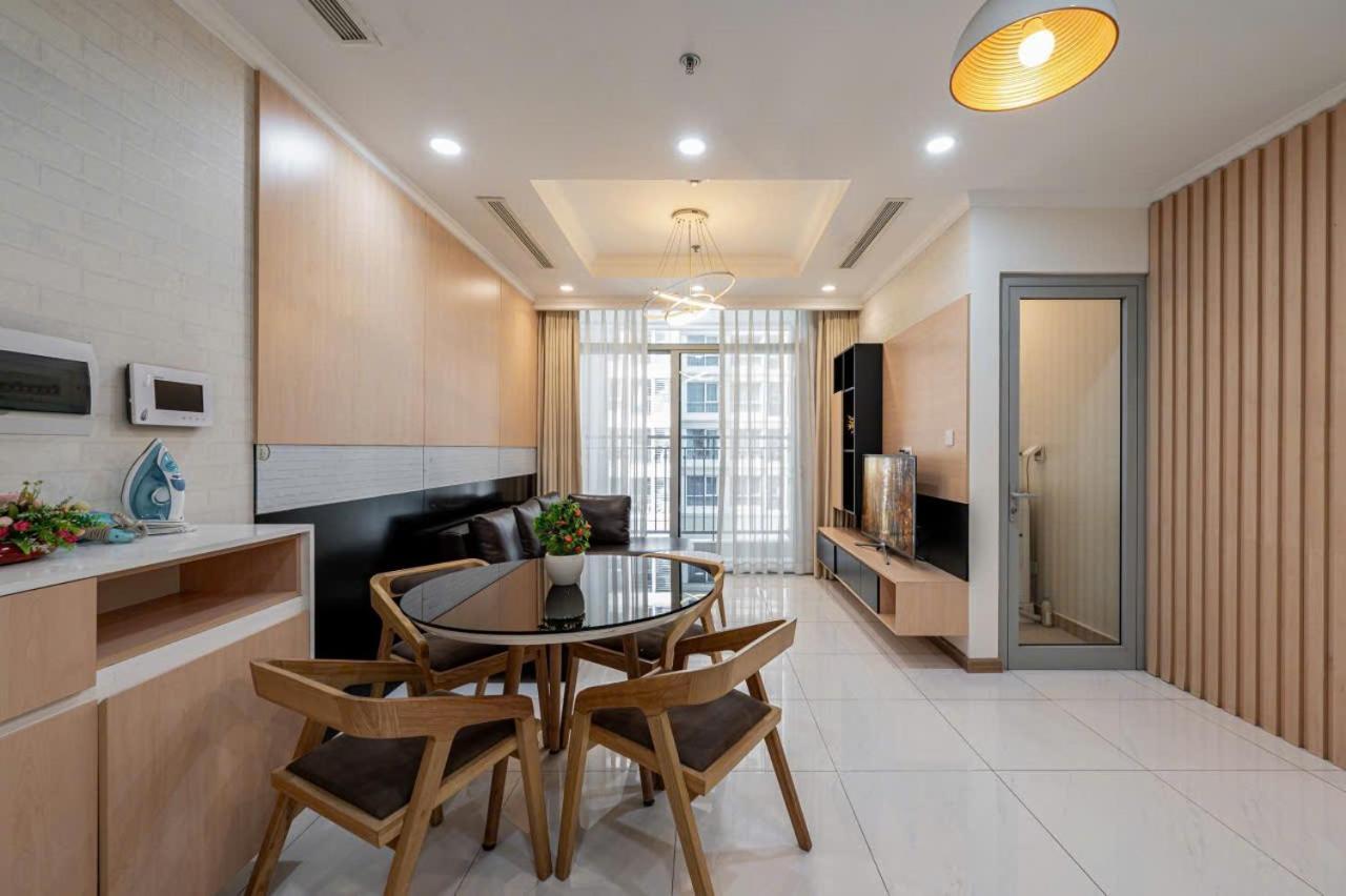 Vinhomes Park Aparthotel