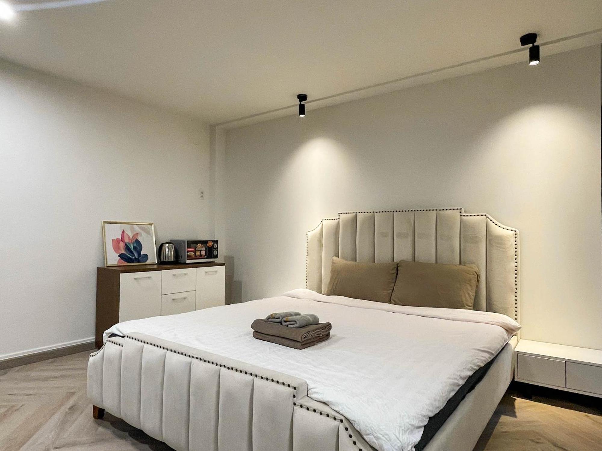 Zeus Living - In An Phu