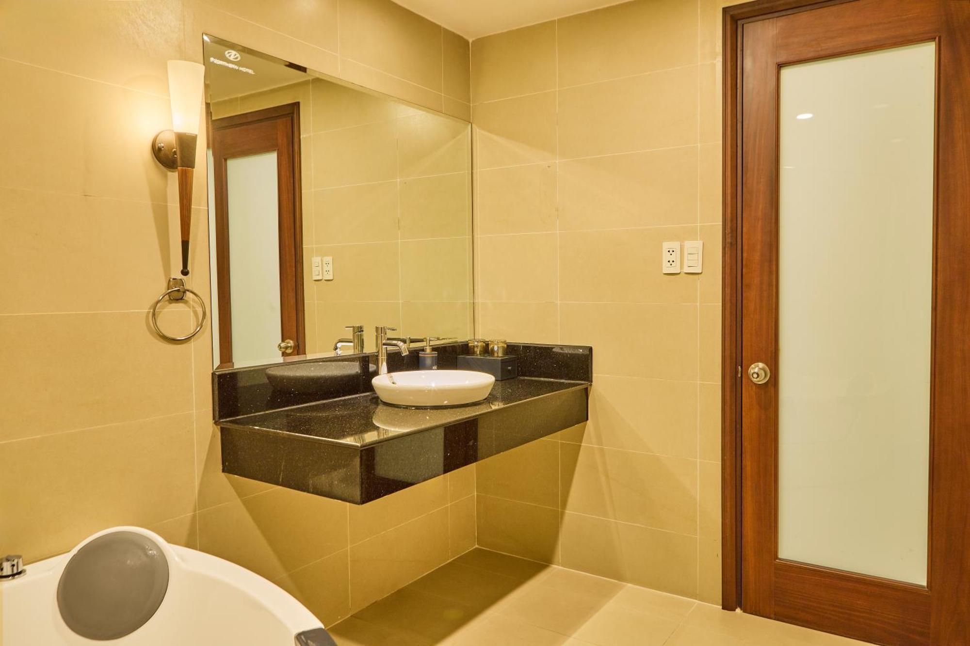 Hotel Kin Thi Sach 4*