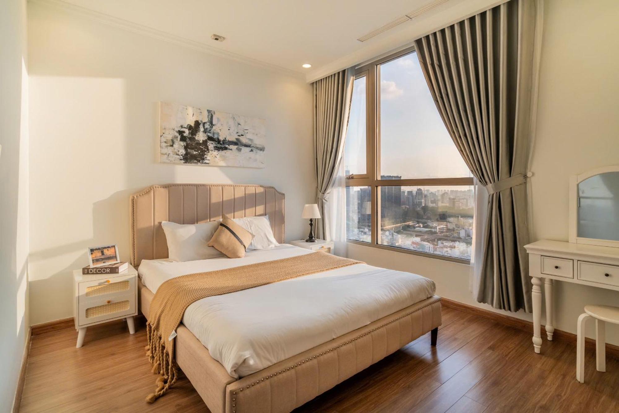 Landmark Premier Apartment *