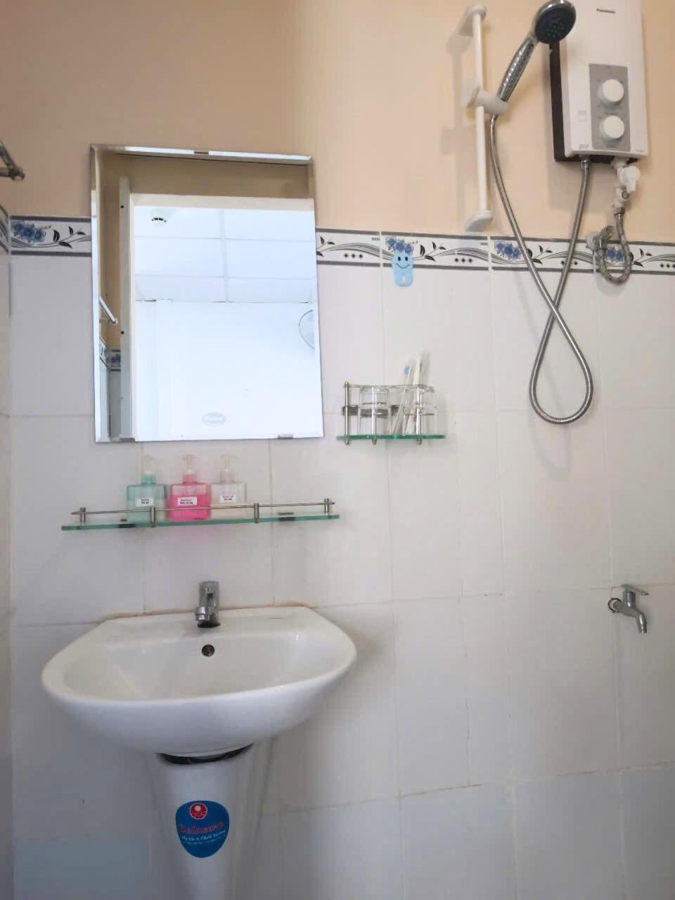A&e Guest house *