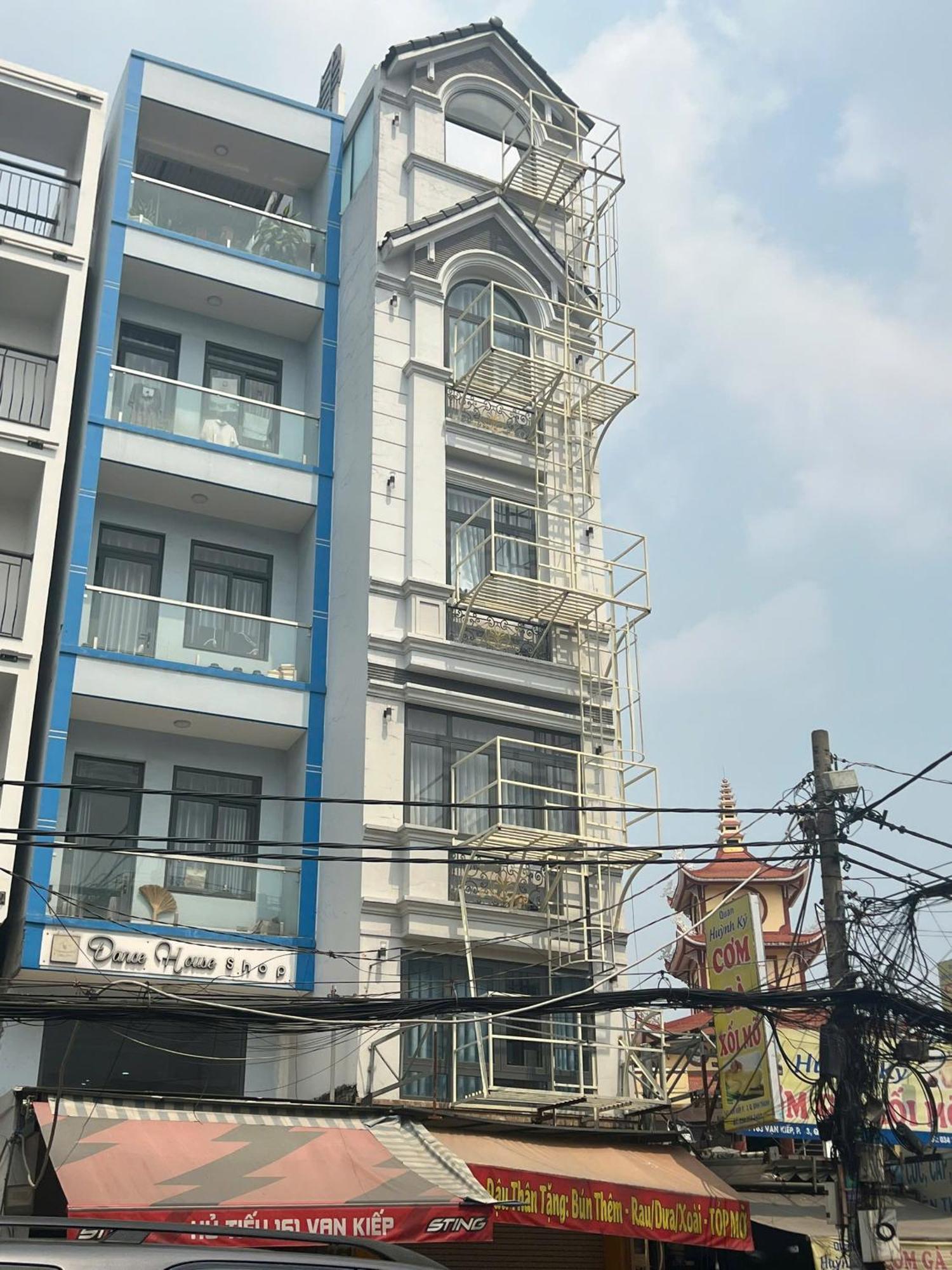 Anna Premier 2 Apartment