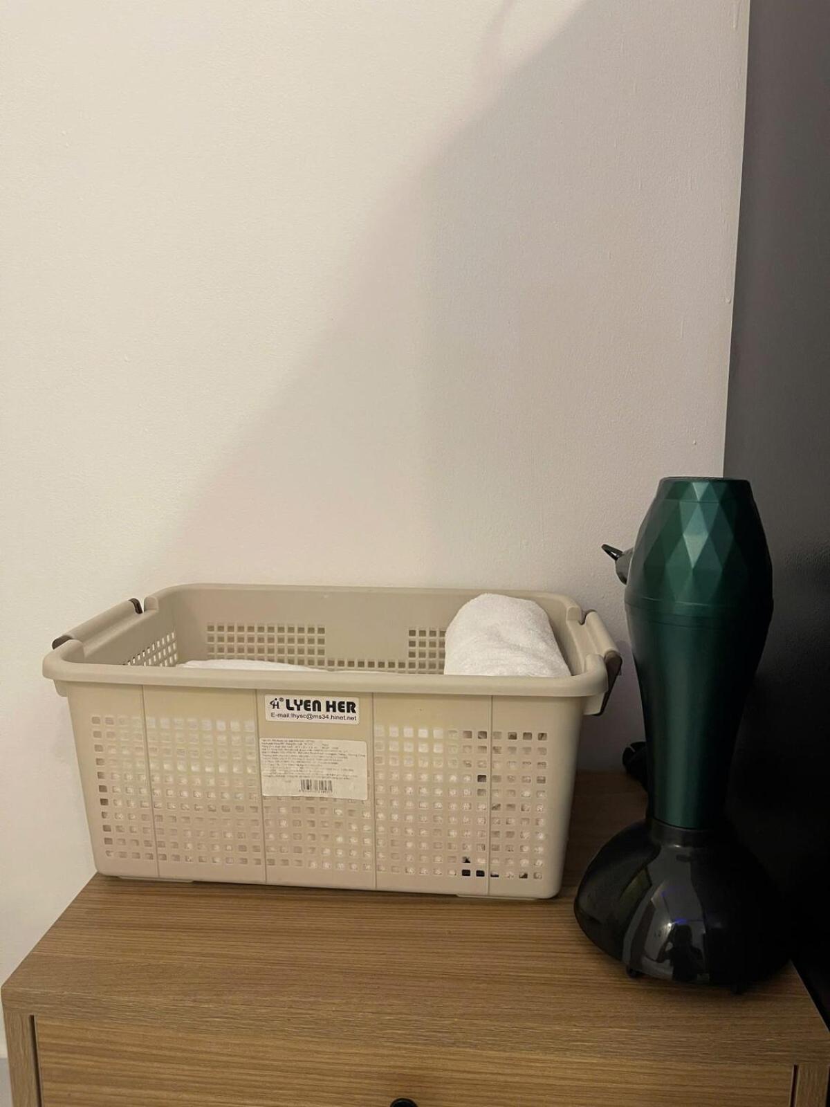 1br Near Bui Vien Balcony & Washer 25 Ho Chi Minh City
