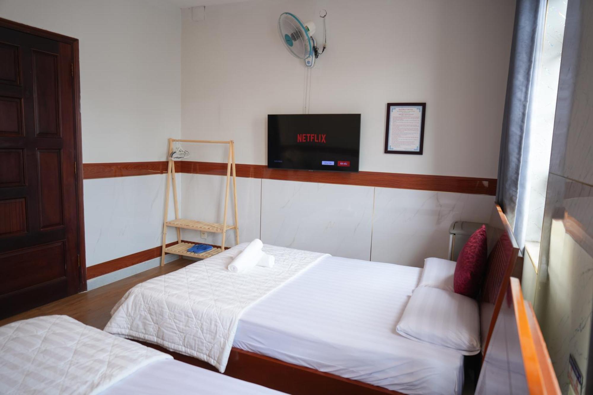 Khach San Khanh Vy Hotel *