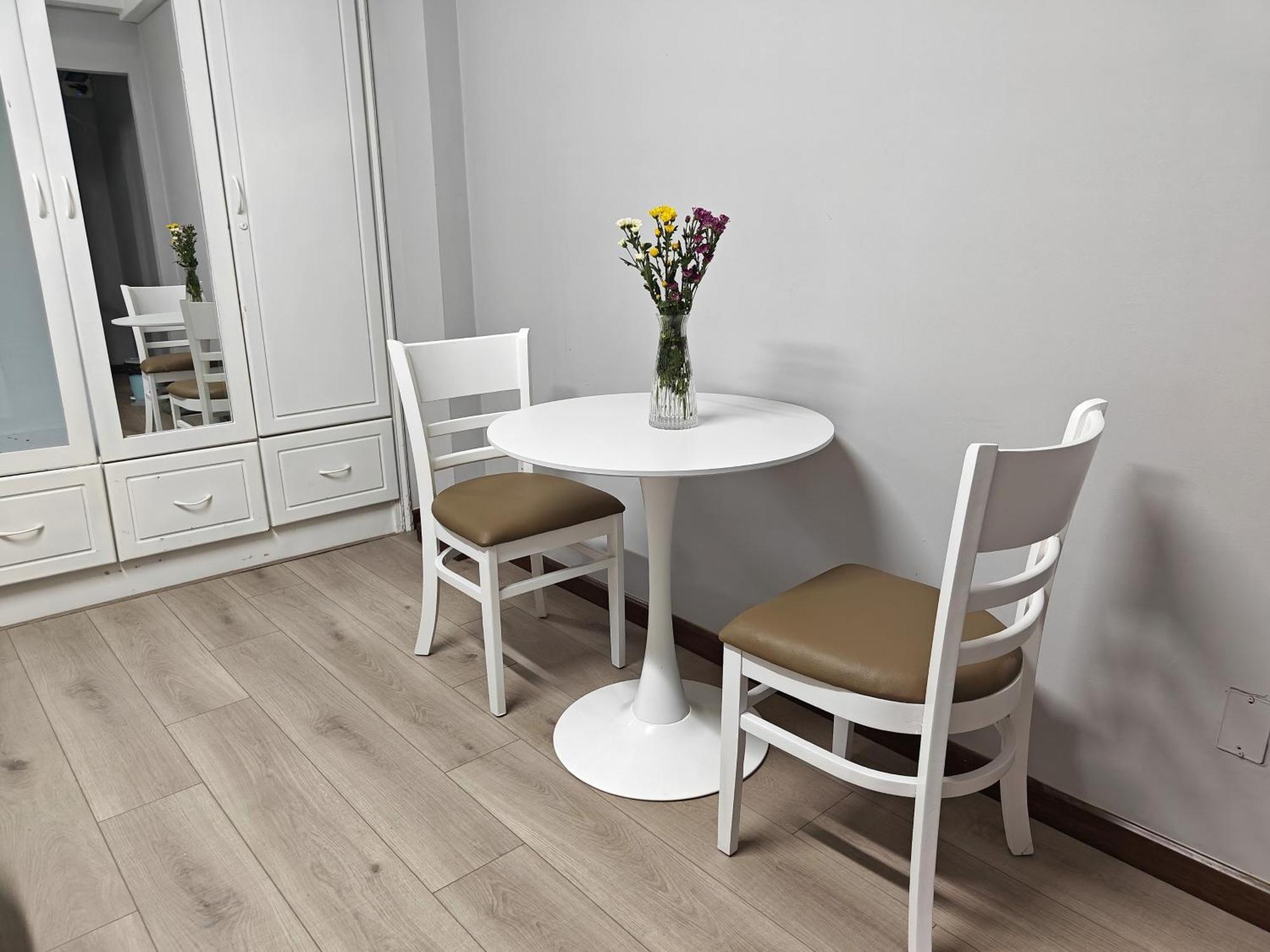 Homestay Lux Saigon Manhattan *