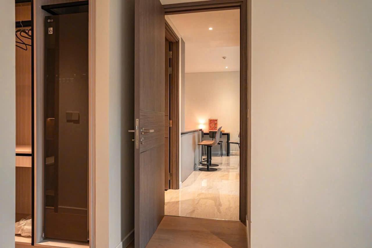 Apartment Imperial Metropole Saigon *
