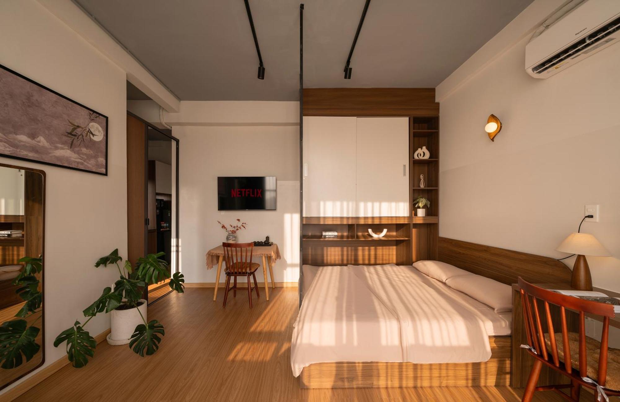 Apartment 1 Bedroom Cozy Canal View Hoang Sa Street District 1 Ho Chi Minh City