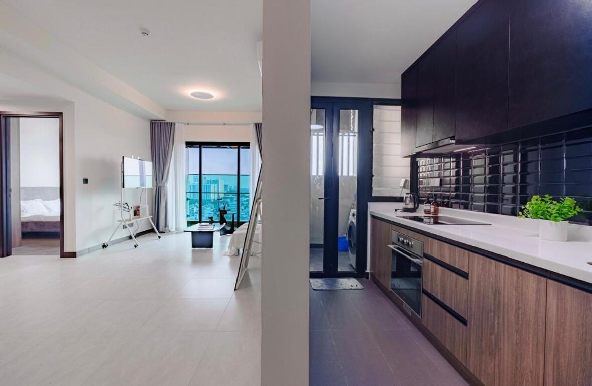 Minimal Luxury District 4 Căn hộ *