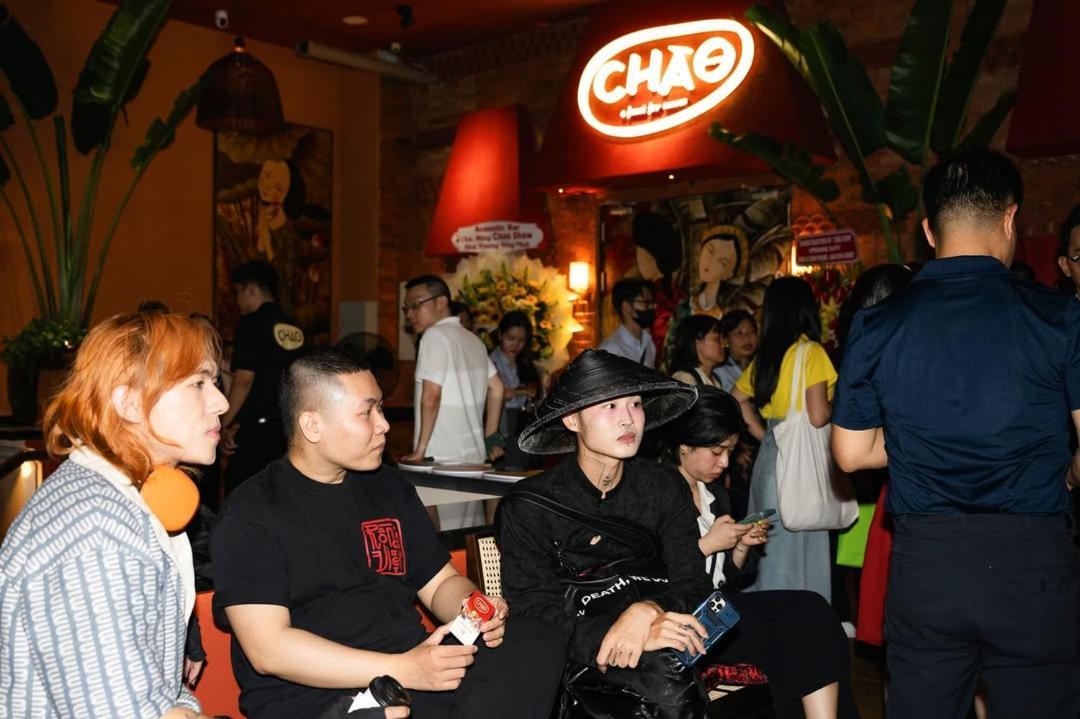 Apartment Chao Show Ho Chi Minh City