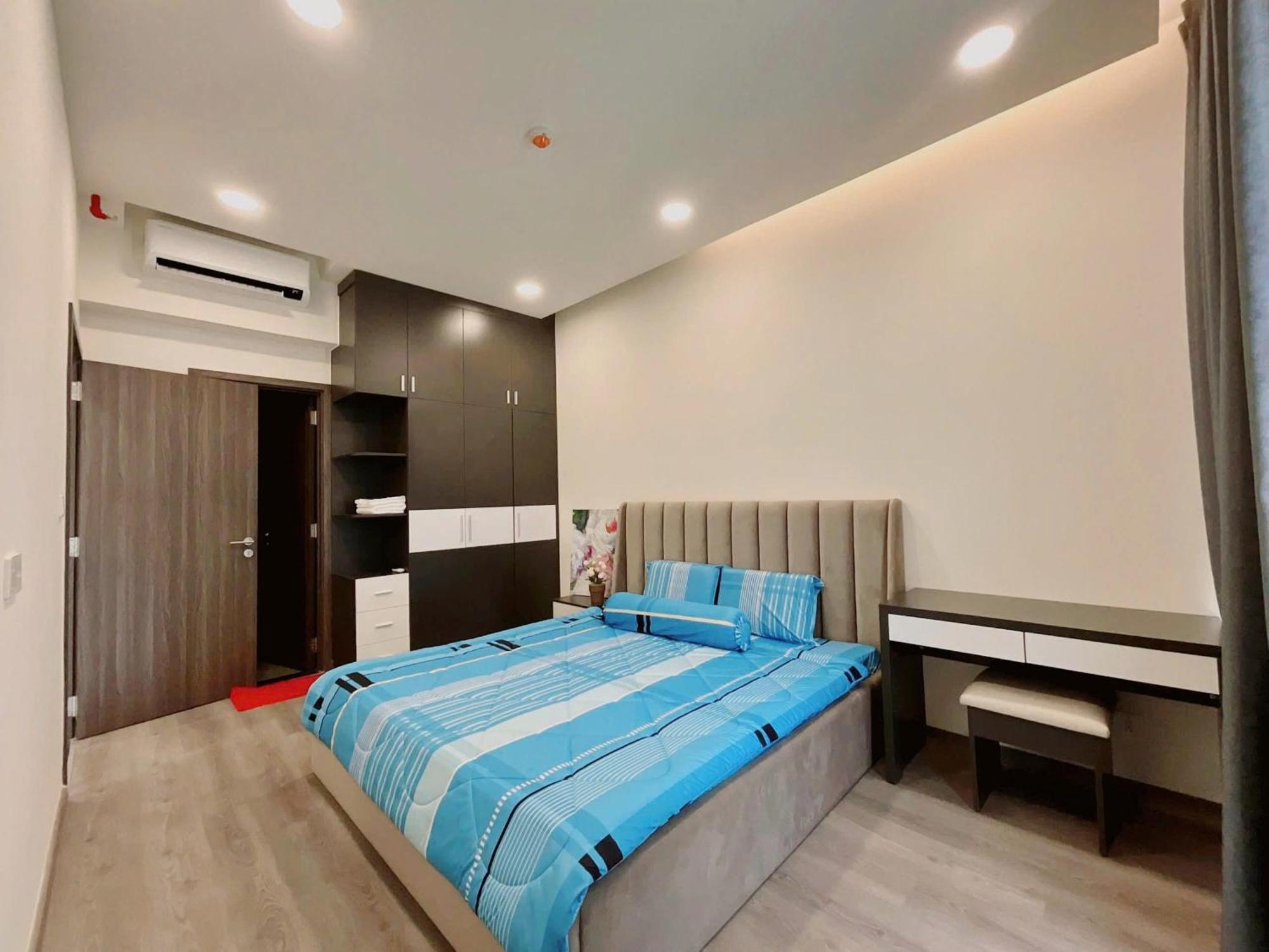 Ho Cao Cap Diamond Centery * Ho Chi Minh City